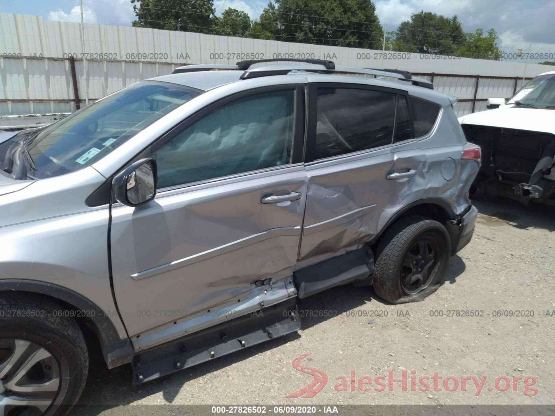 2T3ZFREVXHW355828 2017 Toyota RAV4