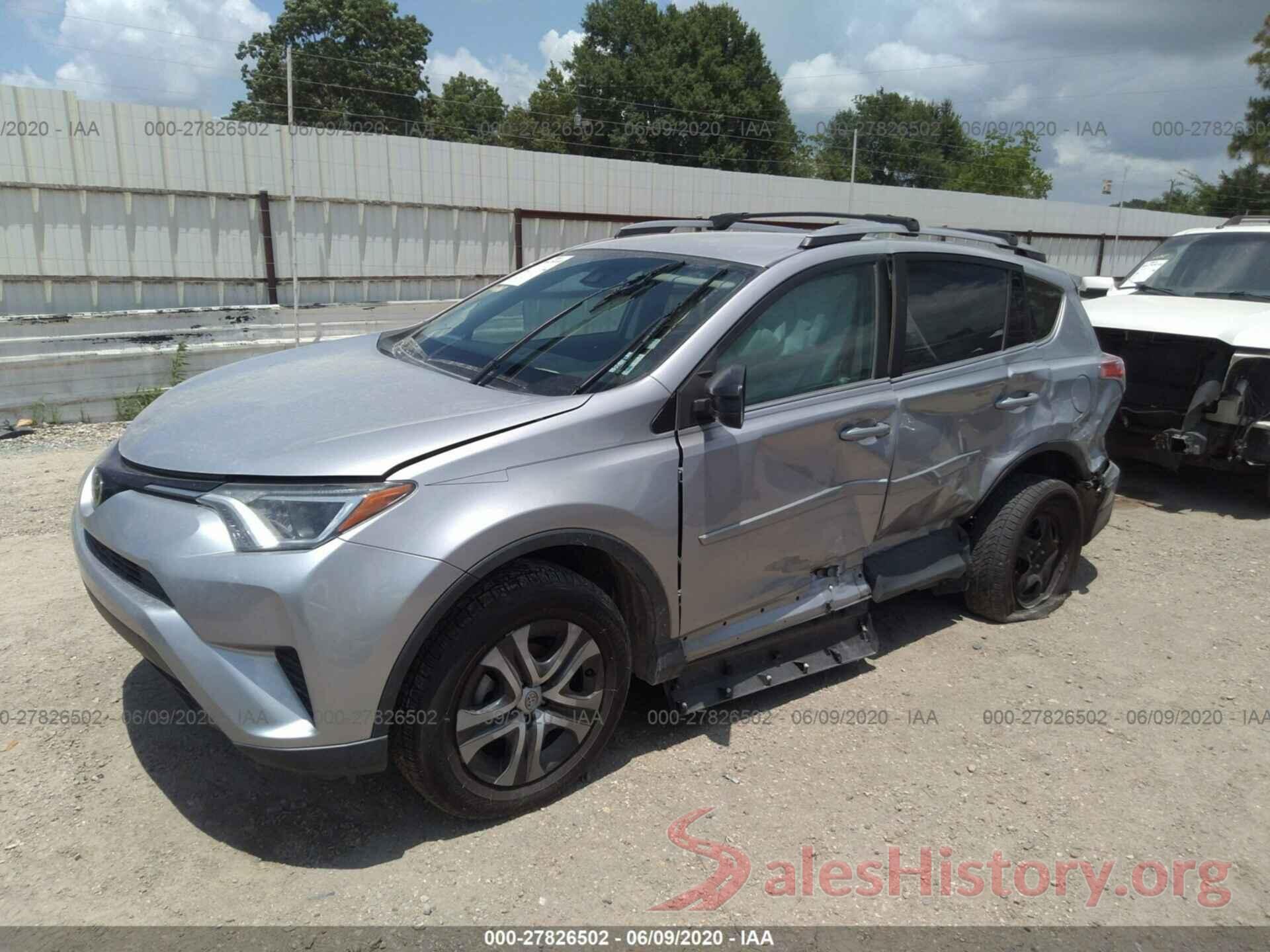 2T3ZFREVXHW355828 2017 Toyota RAV4