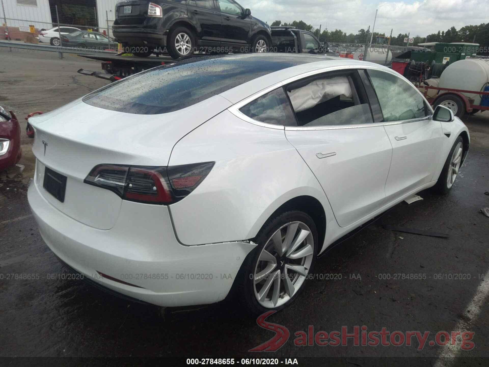 5YJ3E1EA8KF402438 2019 TESLA MODEL 3