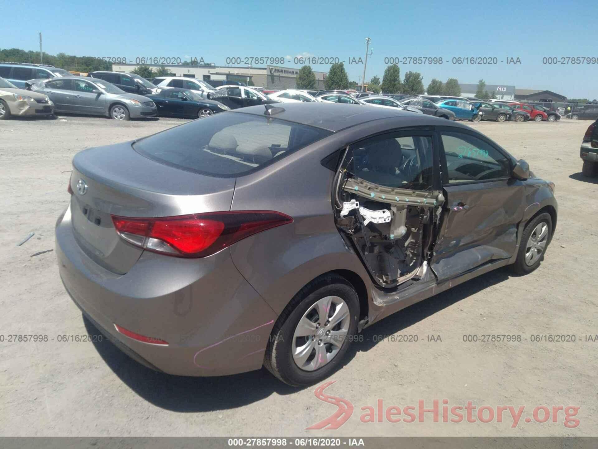 5NPDH4AE3GH741316 2016 Hyundai Elantra