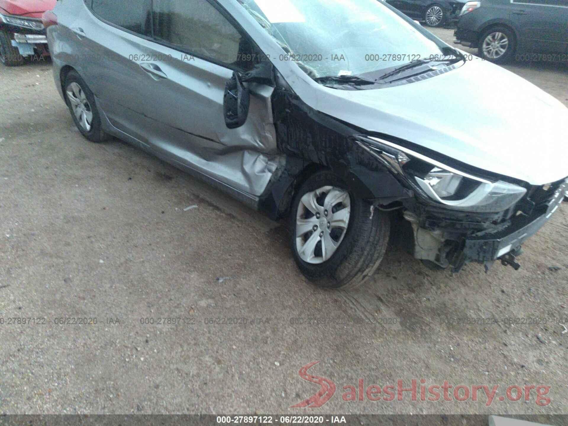 5NPDH4AE4GH792680 2016 Hyundai Elantra