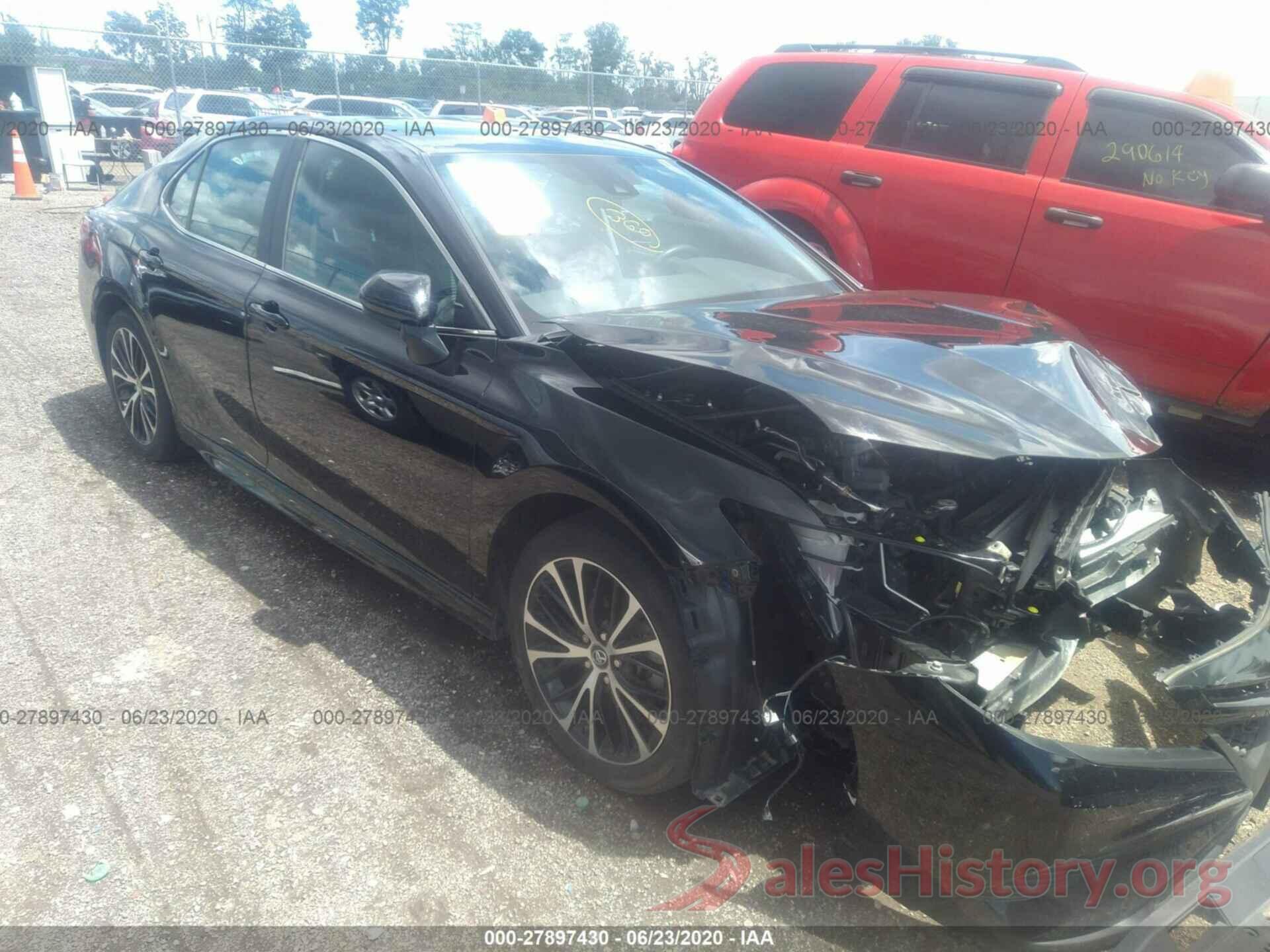 4T1B11HK4KU696354 2019 TOYOTA CAMRY