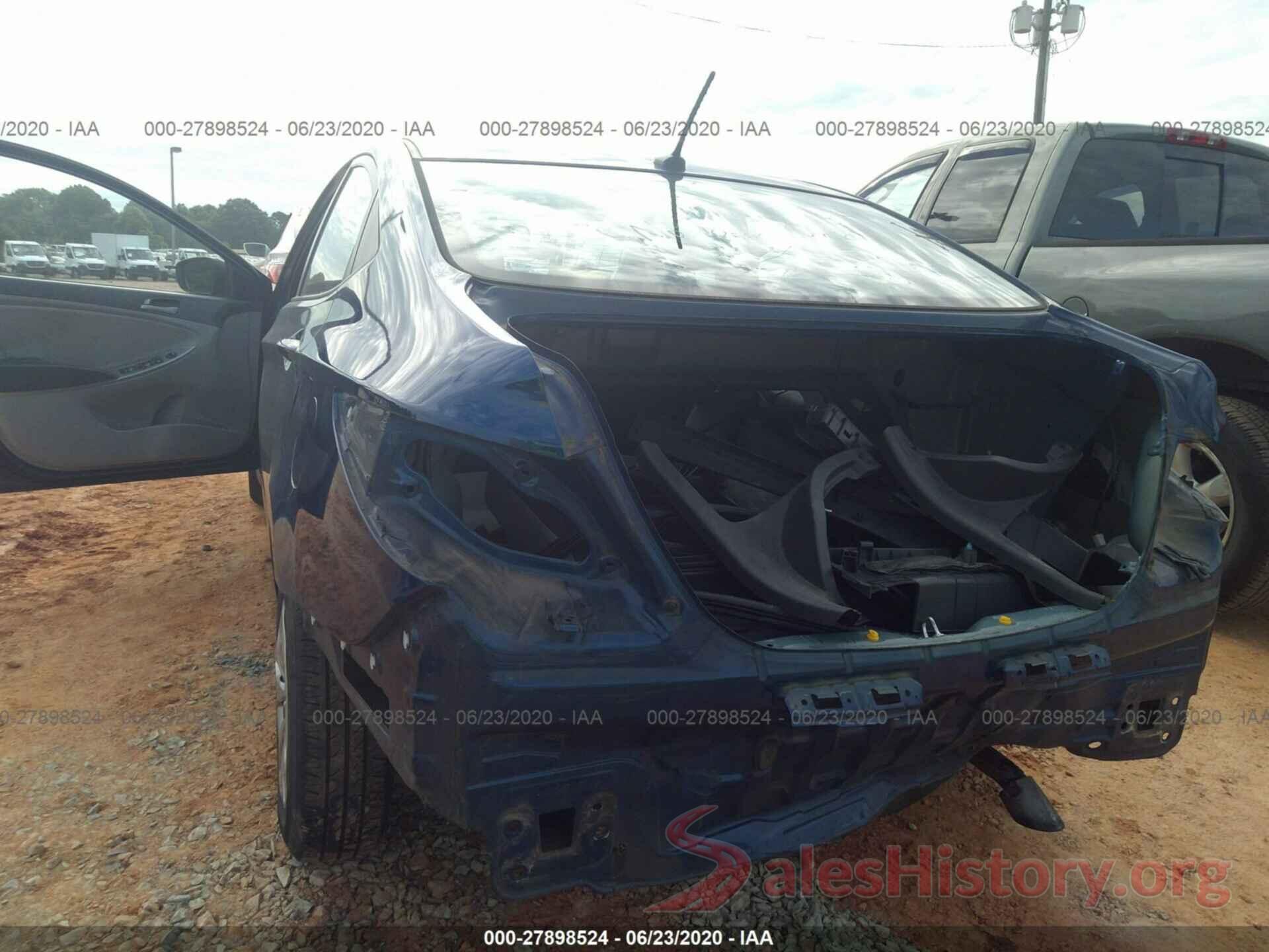 KMHCT4AE3HU252833 2017 HYUNDAI ACCENT