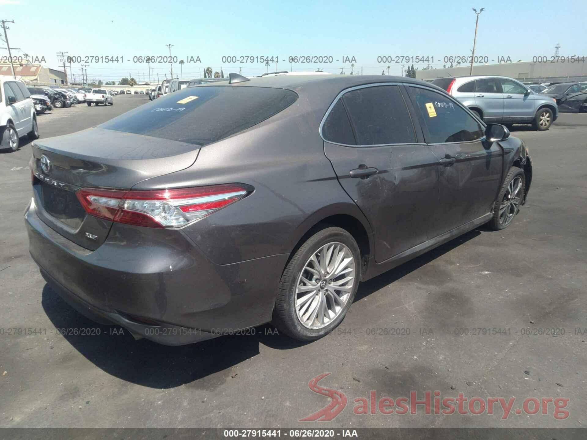 4T1B11HK3JU523262 2018 Toyota Camry