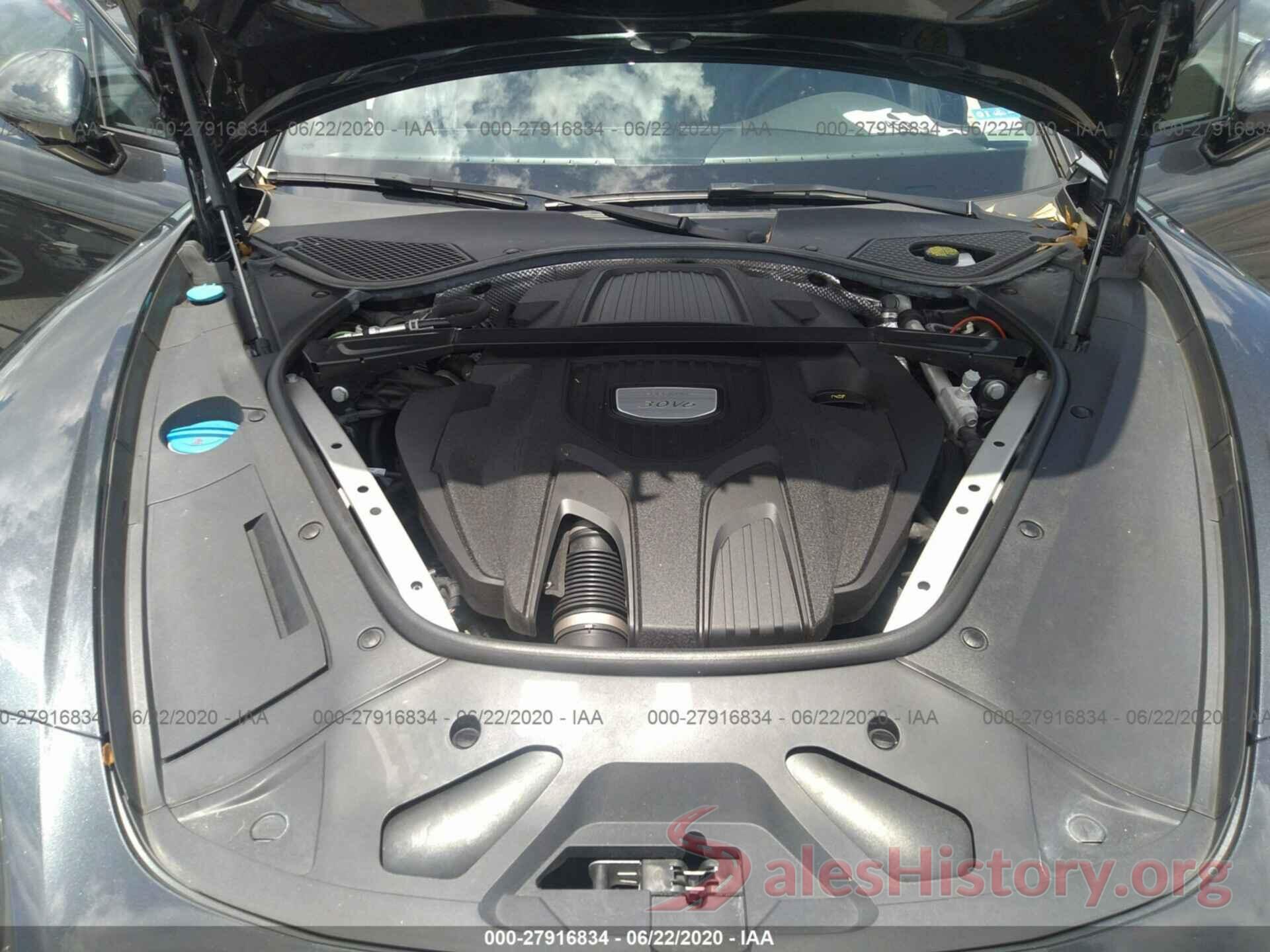 WP0AA2A72HL102015 2017 PORSCHE PANAMERA