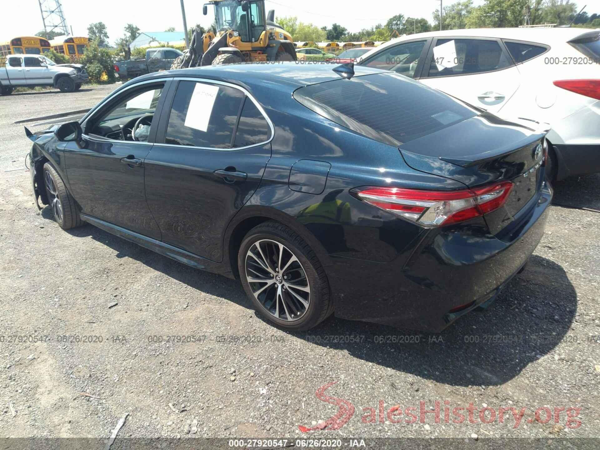 4T1B11HK4KU688111 2019 TOYOTA CAMRY