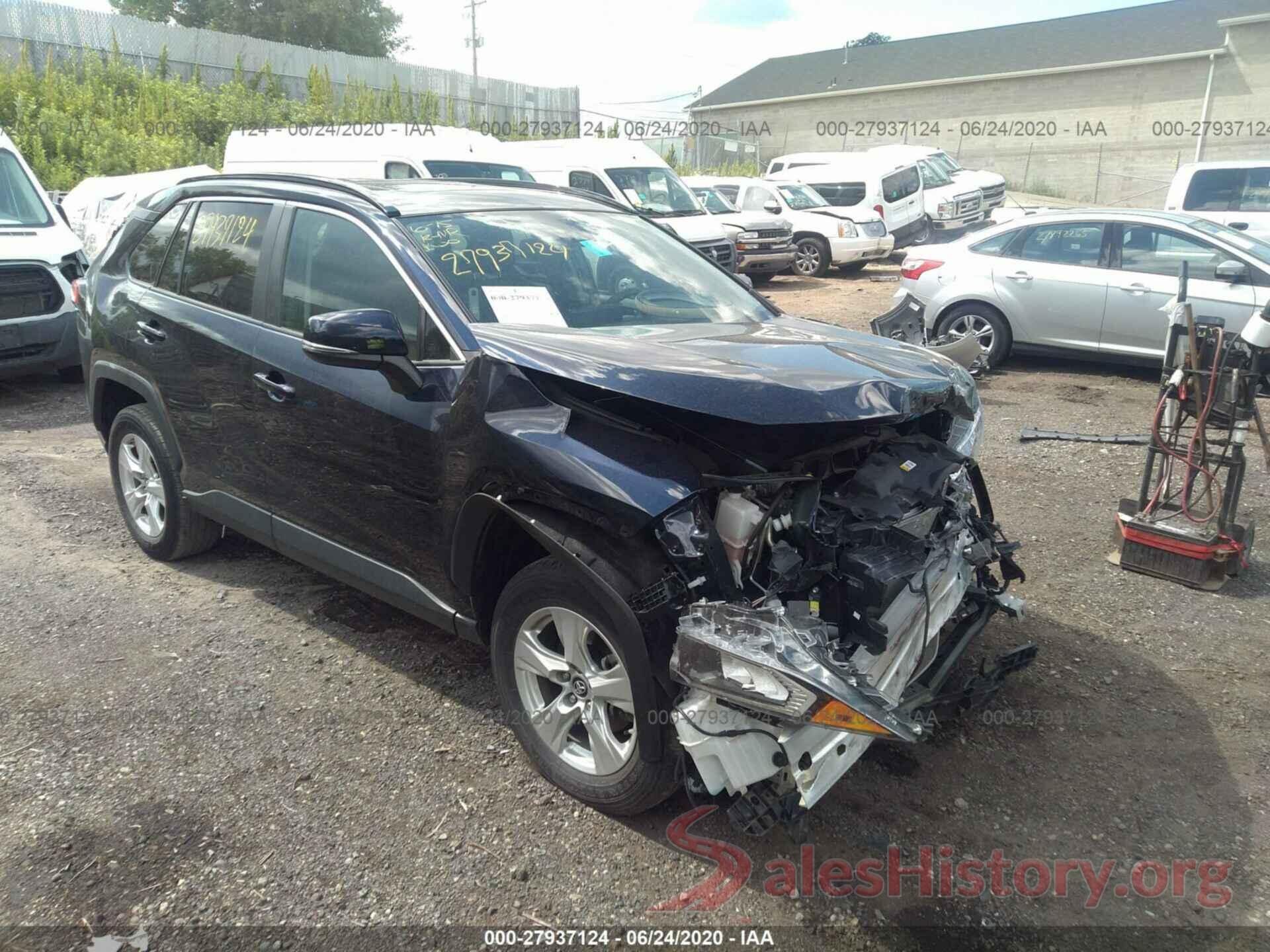 2T3P1RFV8KC008379 2019 TOYOTA RAV4