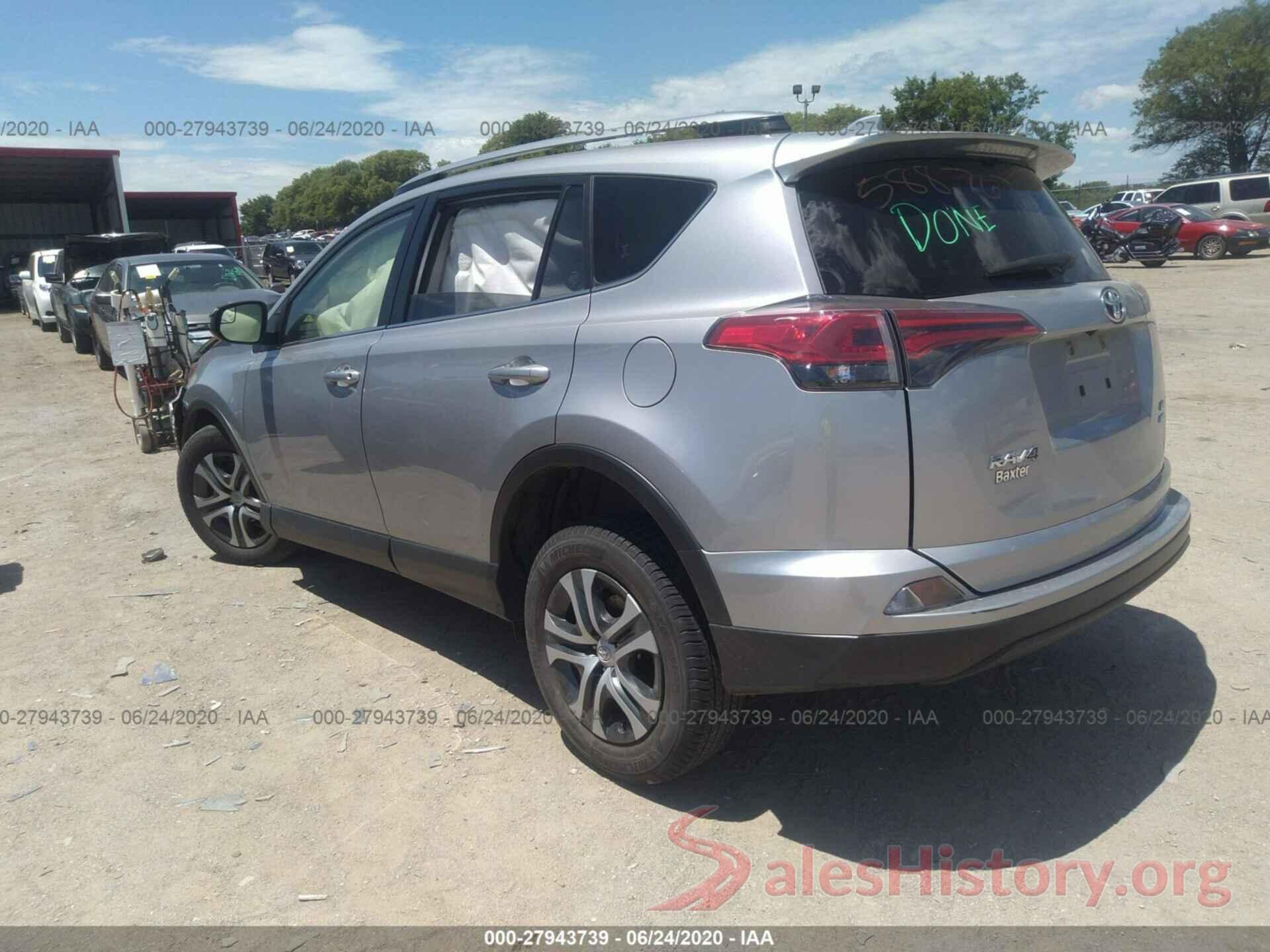 JTMBFREV8JJ212690 2018 Toyota RAV4