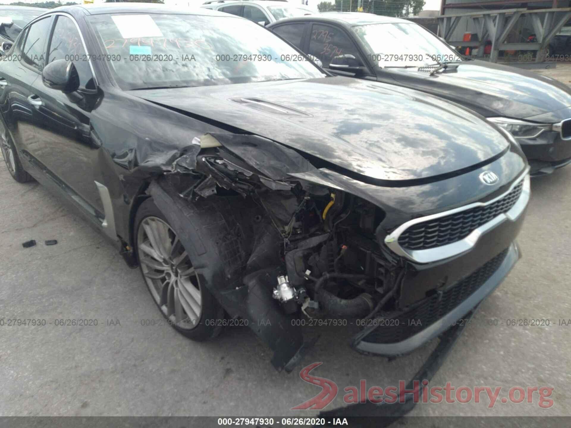 KNAE15LA2J6037535 2018 KIA STINGER