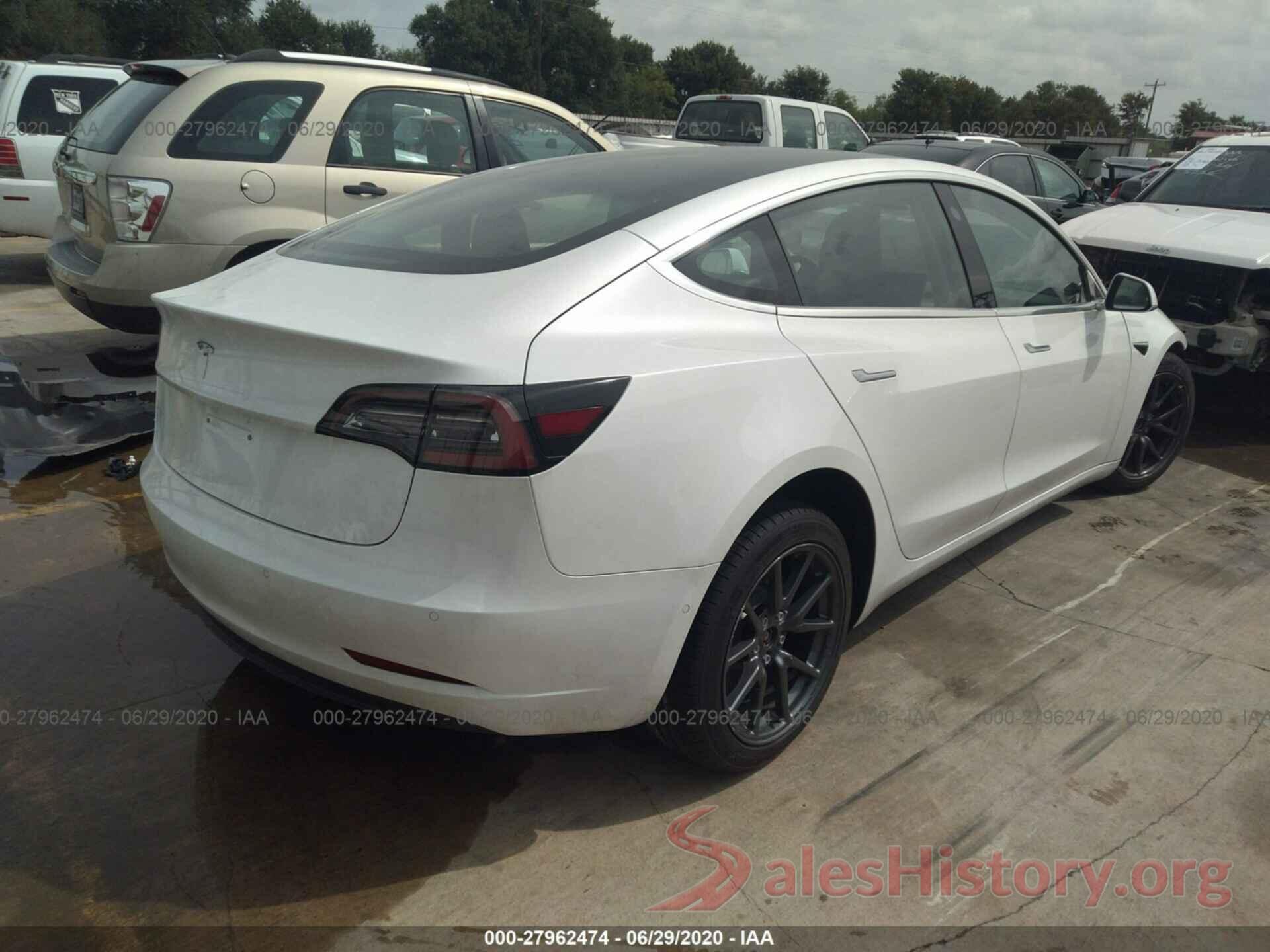 5YJ3E1EA3KF483042 2019 TESLA MODEL 3