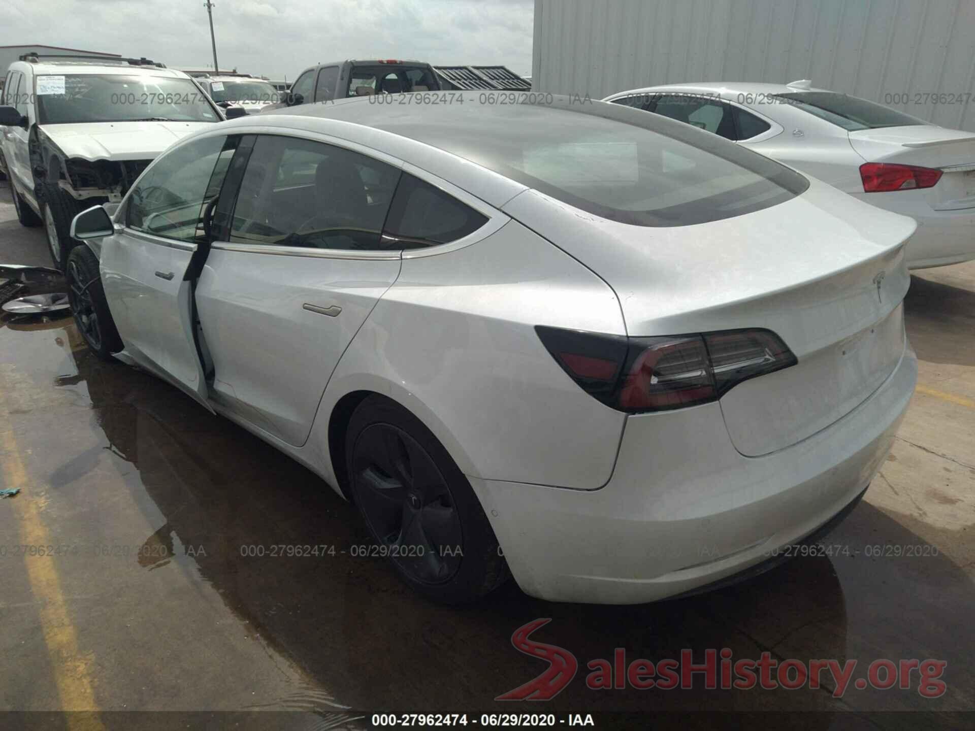 5YJ3E1EA3KF483042 2019 TESLA MODEL 3