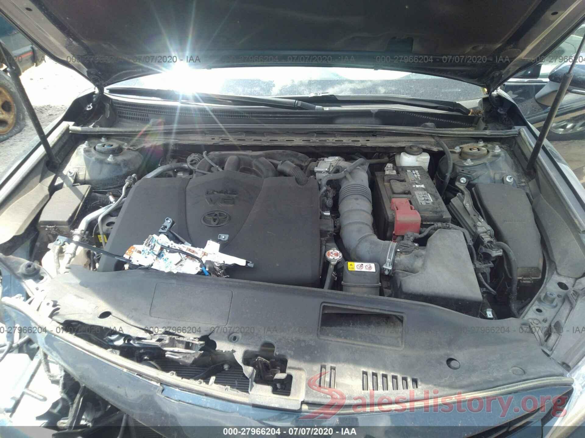 4T1BZ1HK1JU500524 2018 Toyota Camry