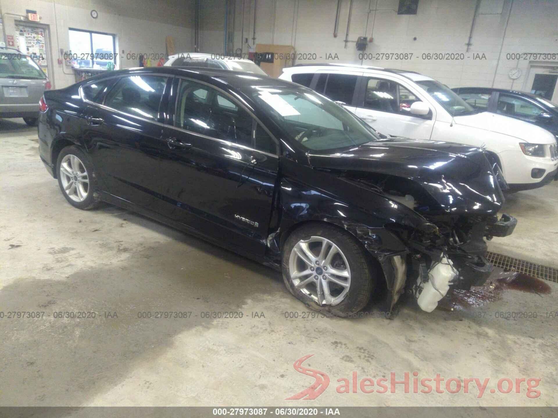 3FA6P0LU8JR116574 2018 Ford Fusion