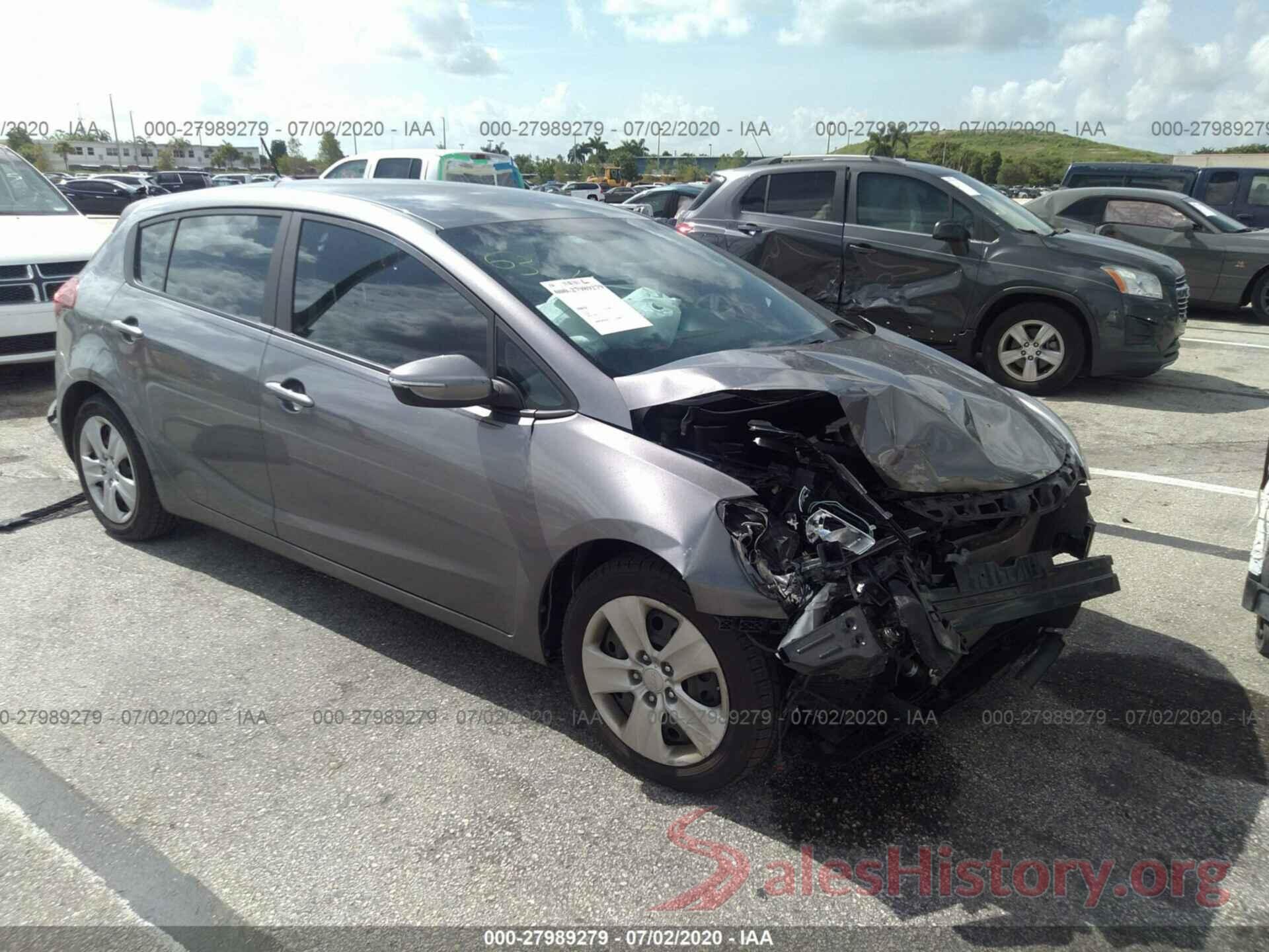 KNAFK5A82G5586331 2016 KIA FORTE