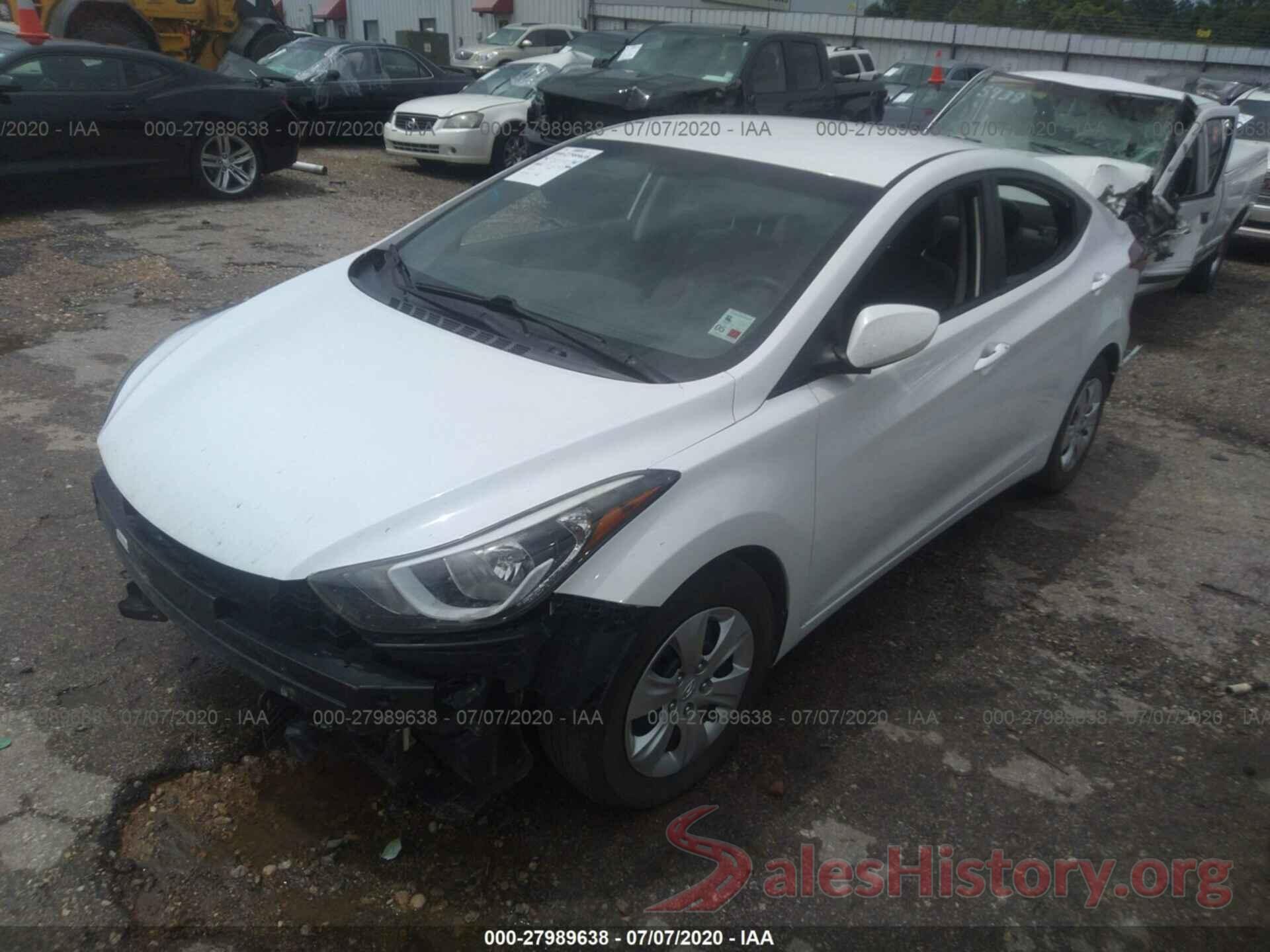 5NPDH4AE5GH713338 2016 Hyundai Elantra