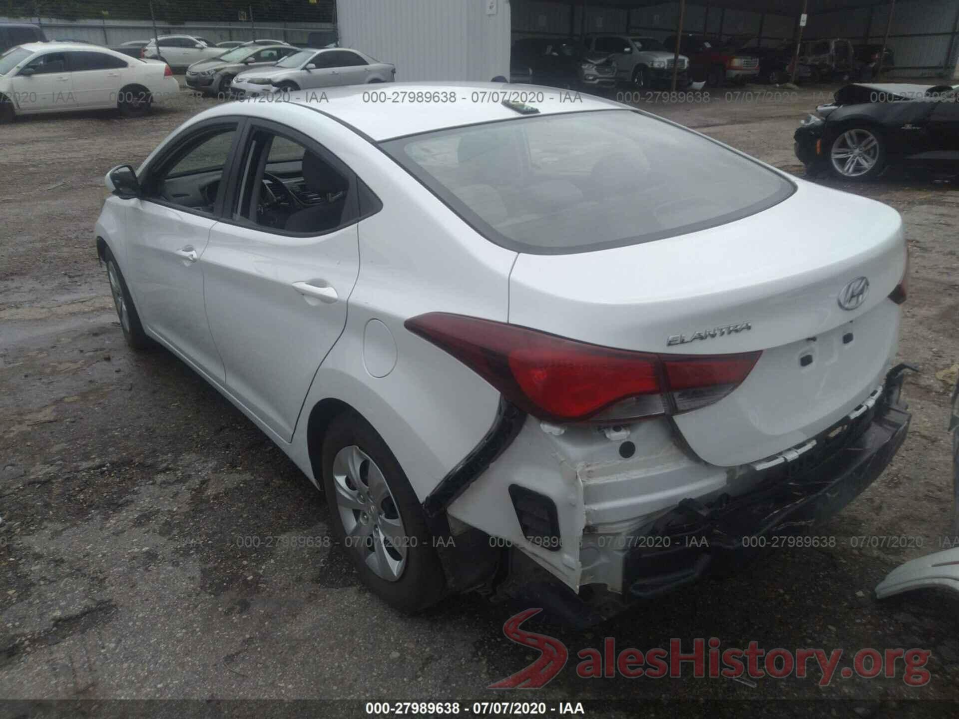 5NPDH4AE5GH713338 2016 Hyundai Elantra