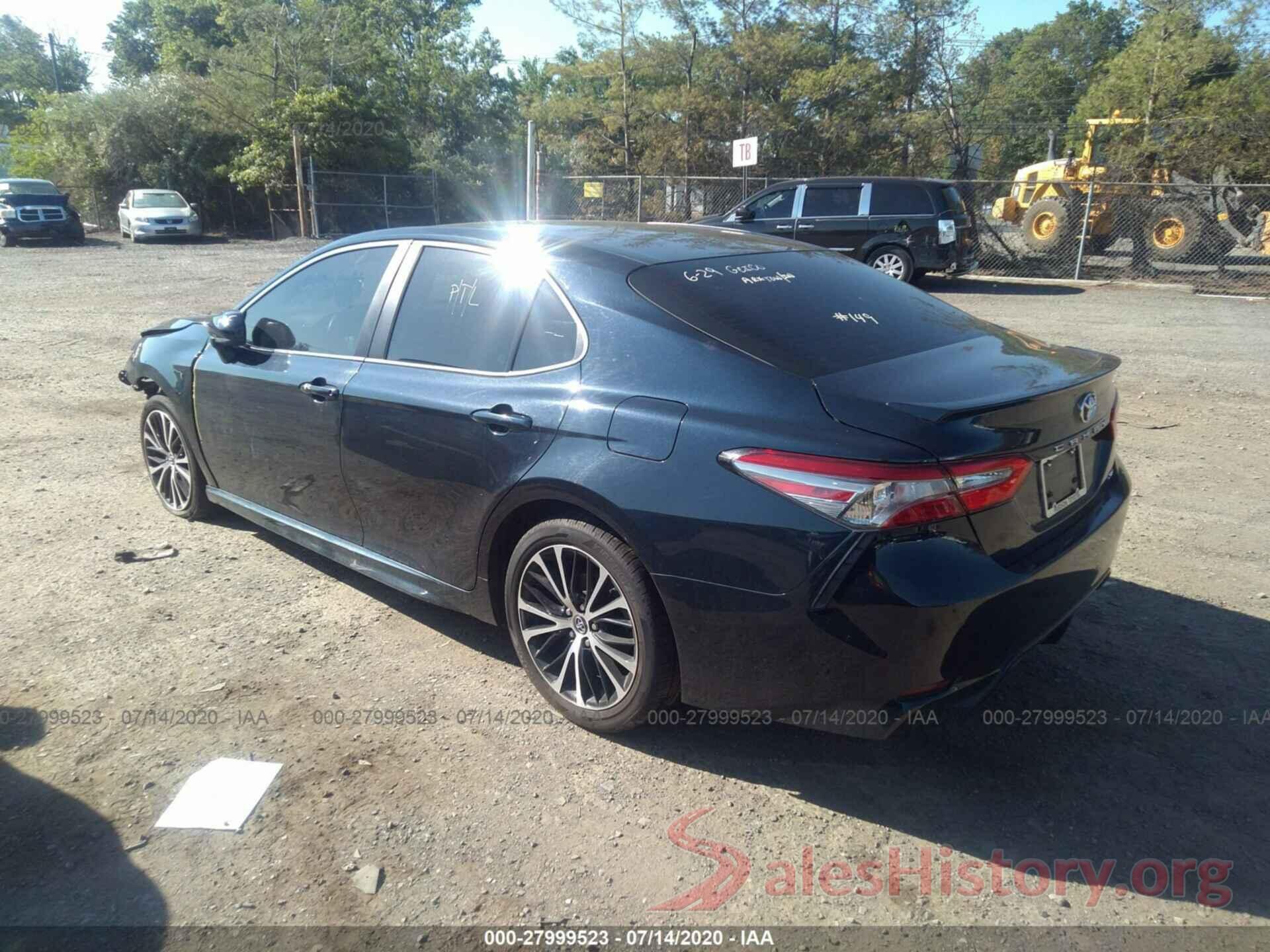 4T1B11HK7JU604149 2018 Toyota Camry