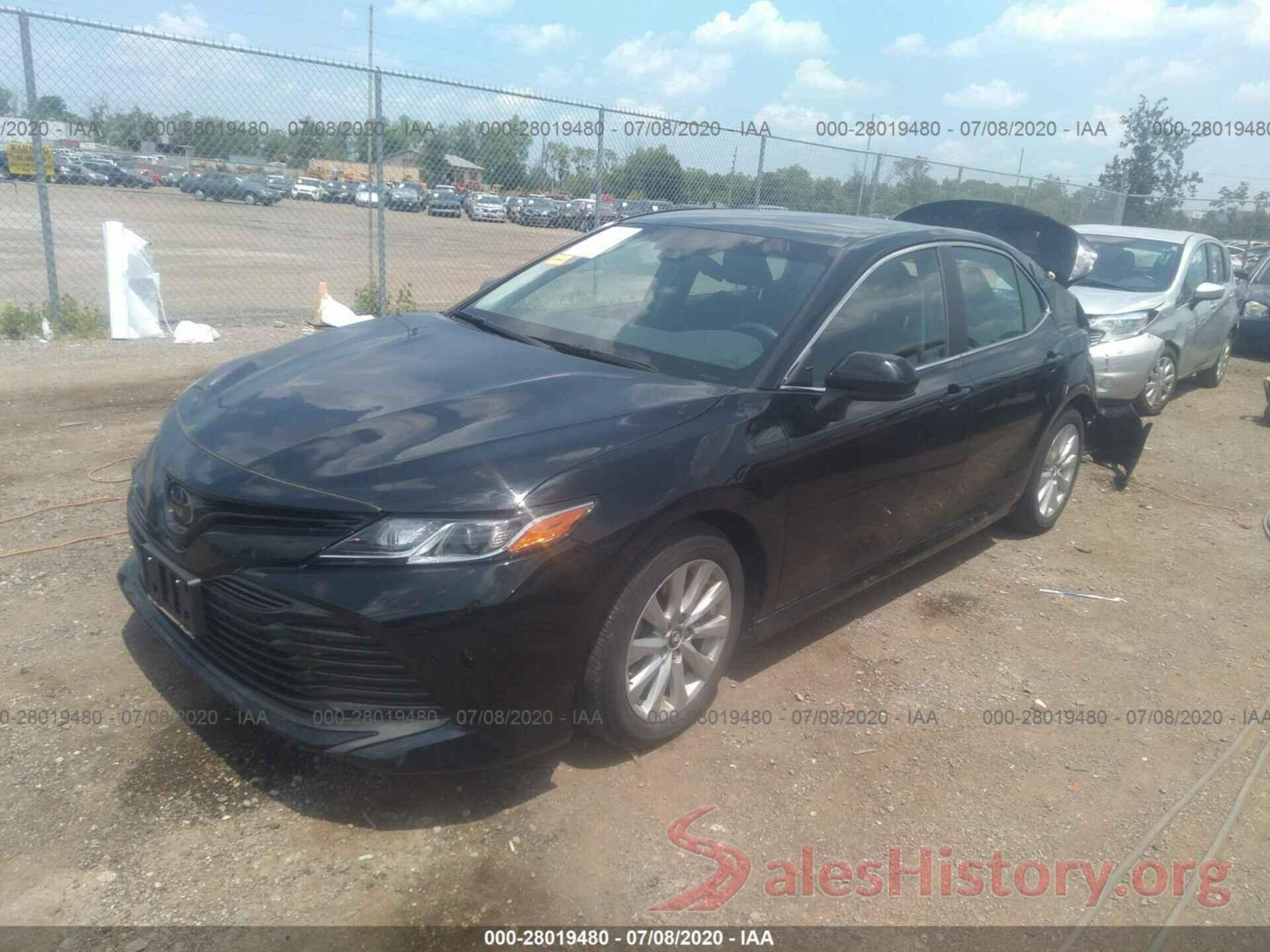 4T1B11HK3JU067103 2018 TOYOTA CAMRY