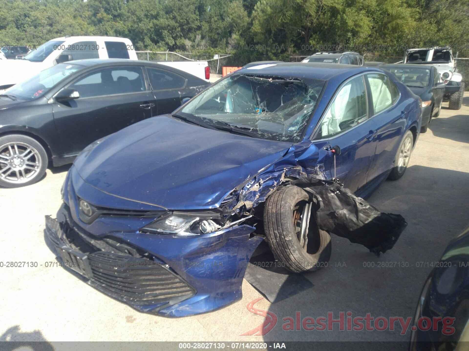 4T1B11HK0JU532758 2018 TOYOTA CAMRY