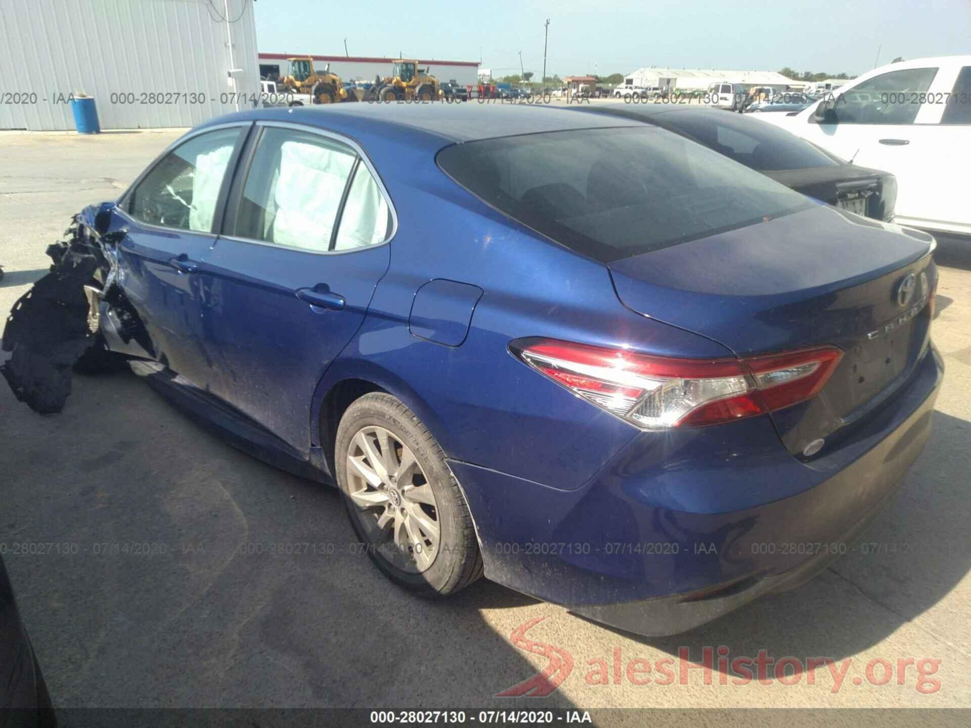 4T1B11HK0JU532758 2018 TOYOTA CAMRY