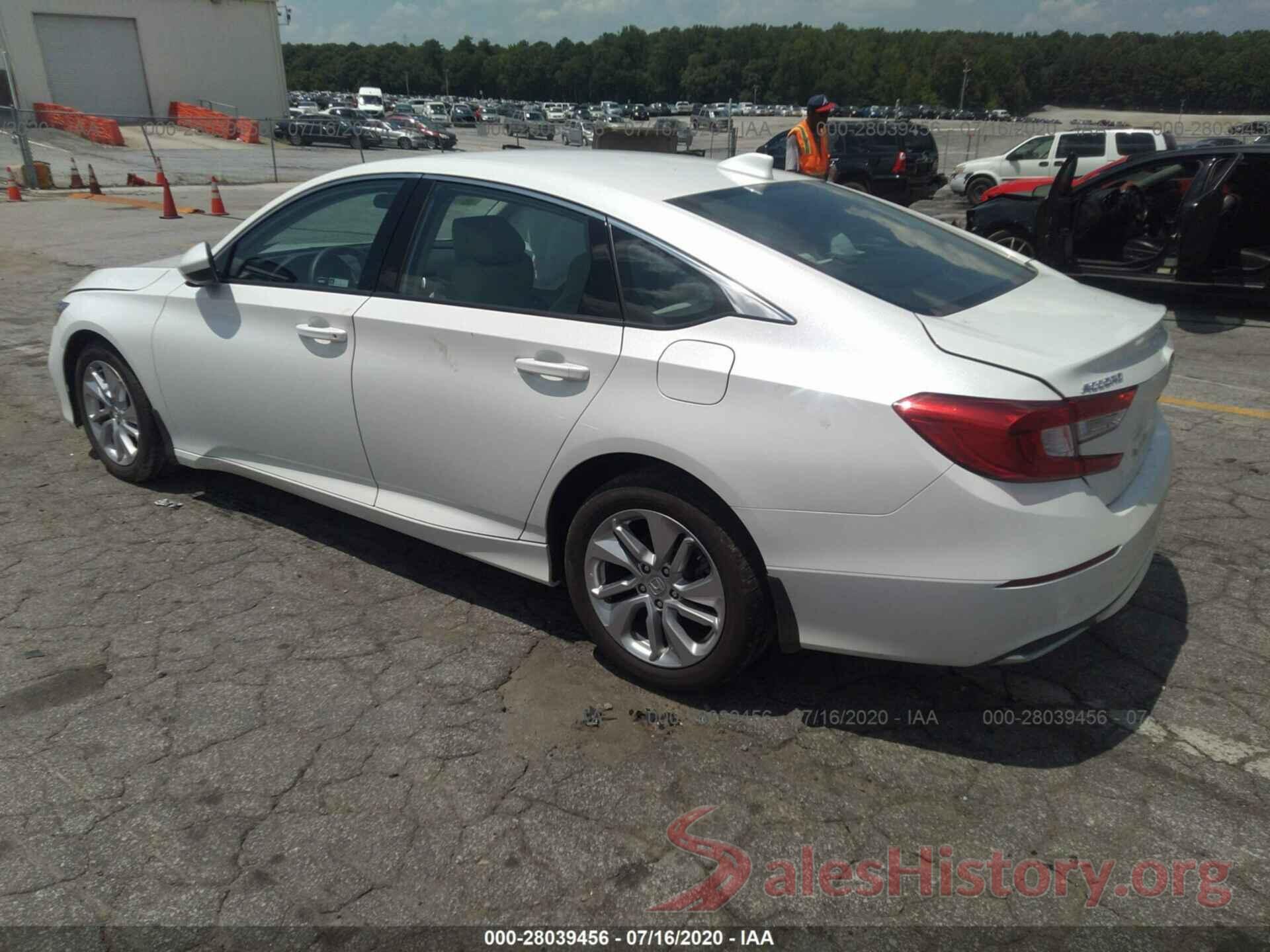 1HGCV1F12KA142949 2019 HONDA ACCORD