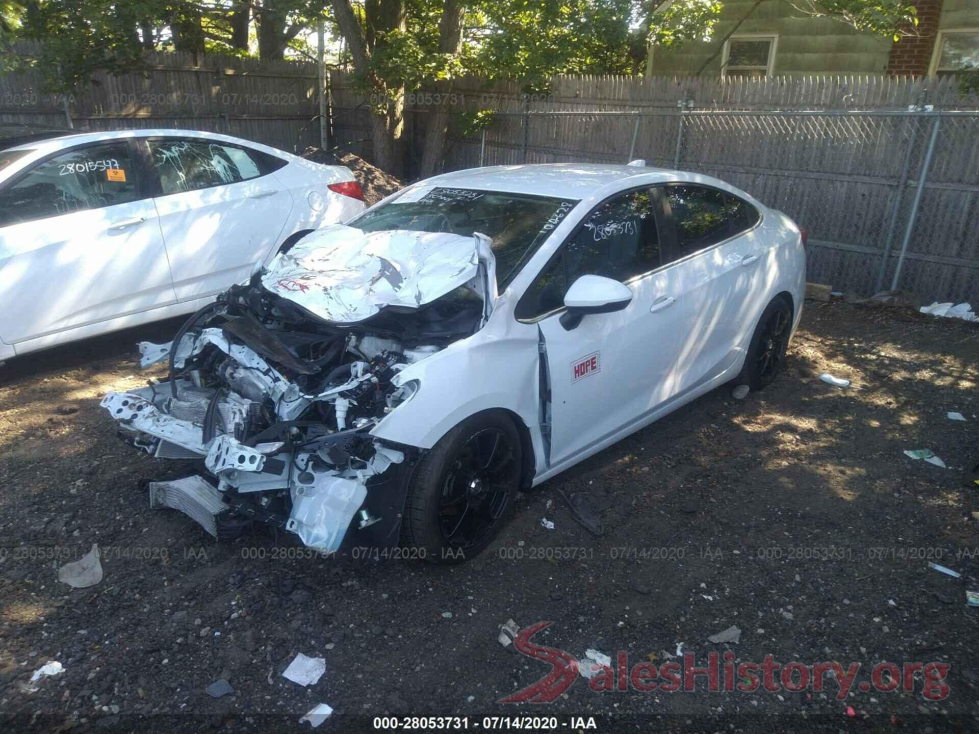 1G1BE5SM4J7104628 2018 Chevrolet Cruze