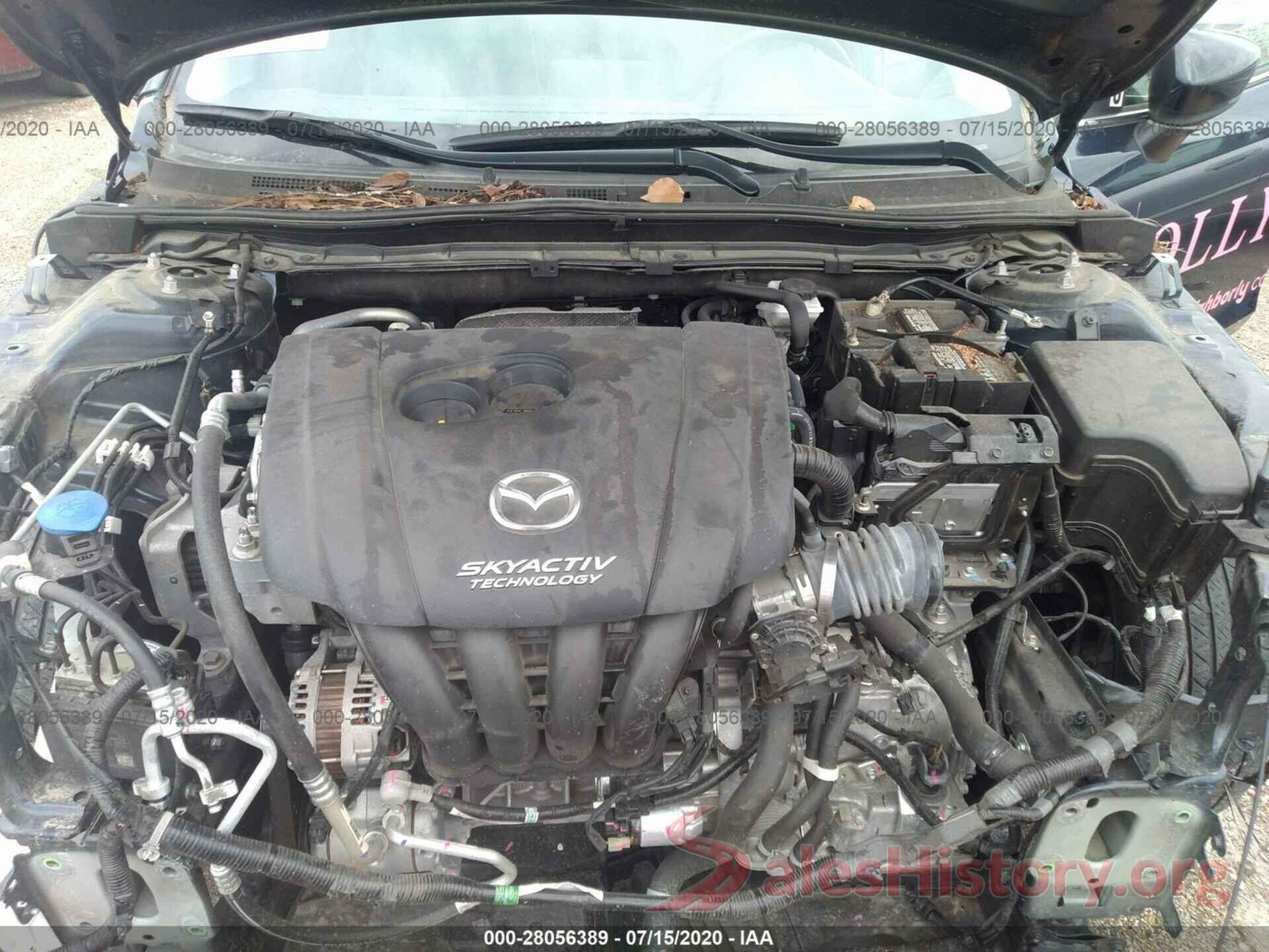 3MZBN1V30JM210600 2018 Mazda 3