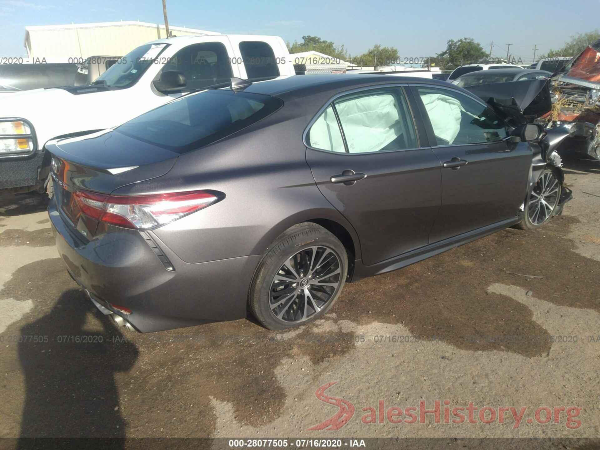 4T1G11AK9LU305961 2020 TOYOTA CAMRY