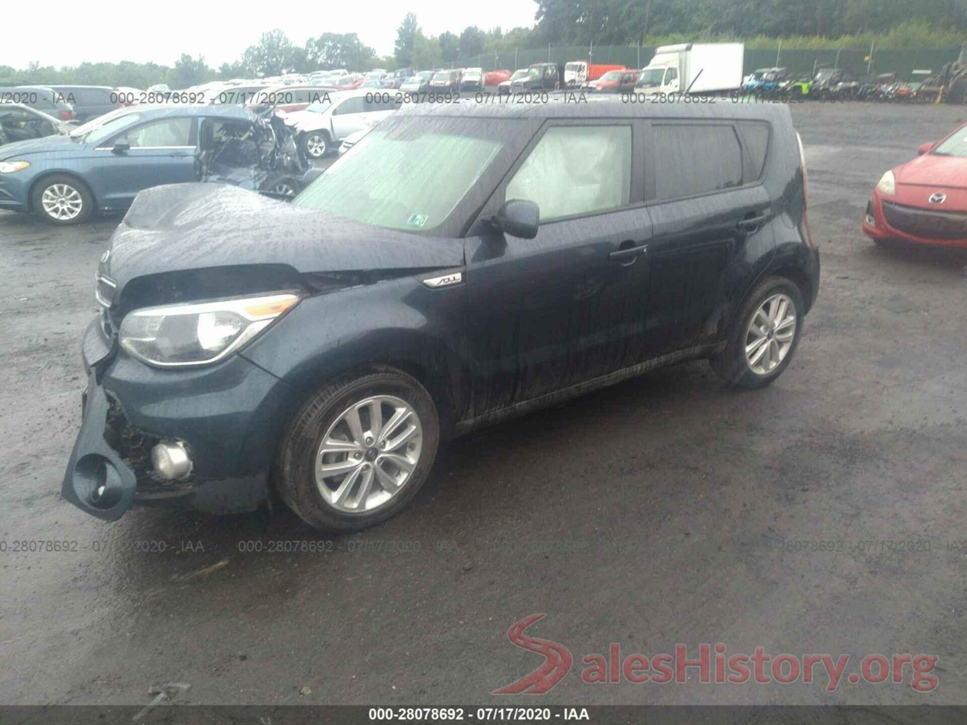 KNDJP3A52J7537859 2018 KIA SOUL