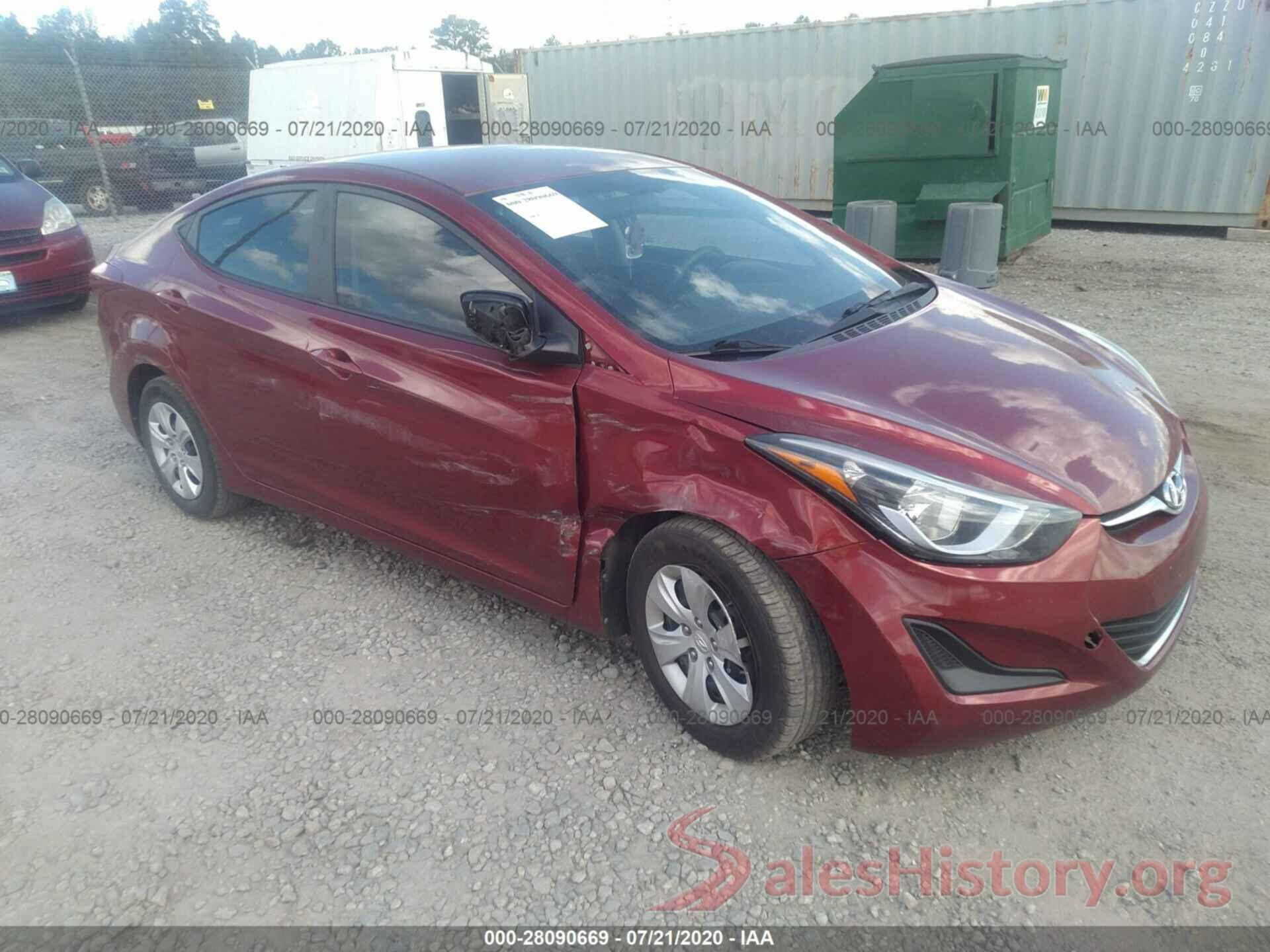 5NPDH4AE8GH696339 2016 Hyundai Elantra