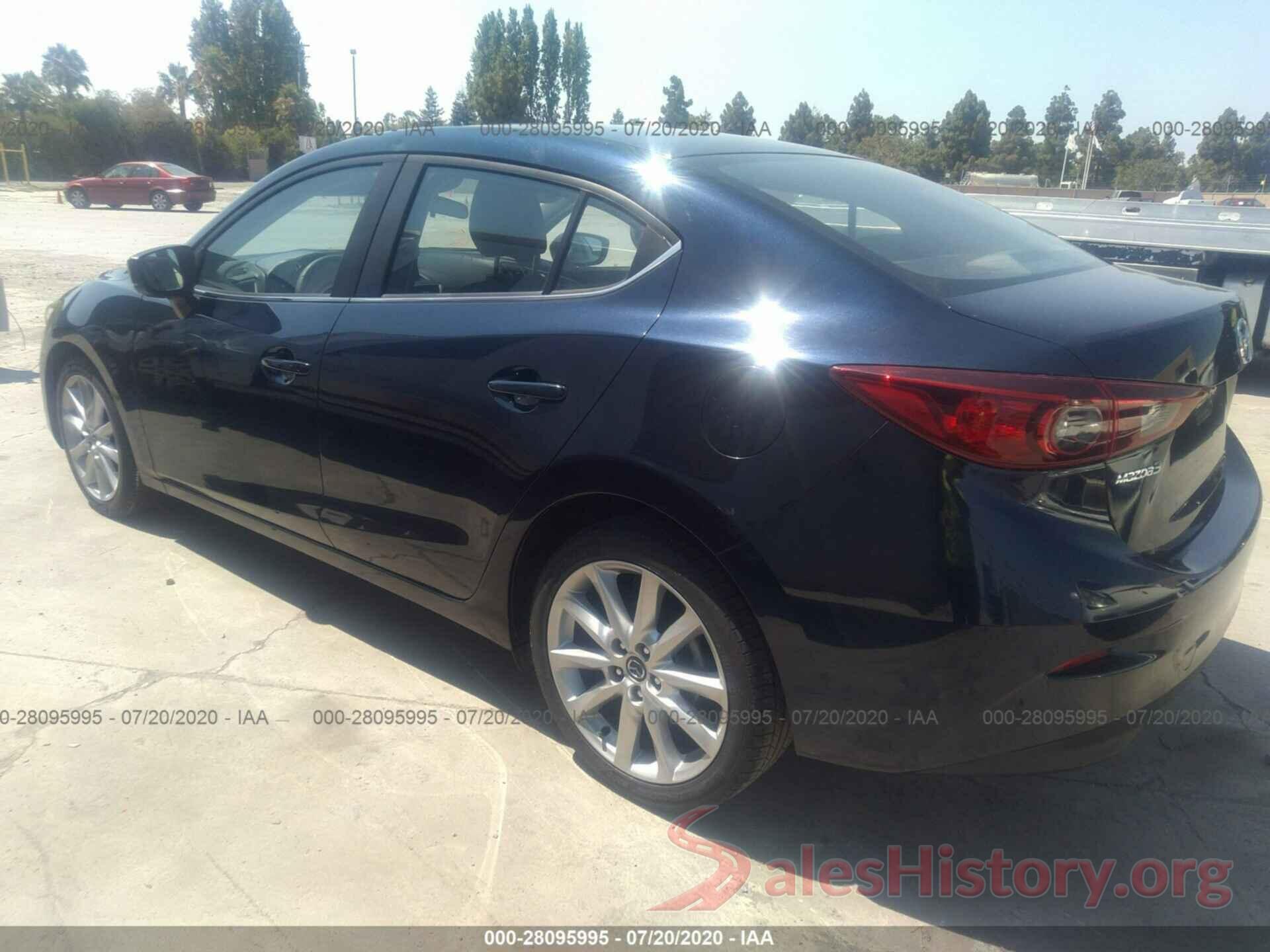 JM1BN1V76H1141005 2017 Mazda 3