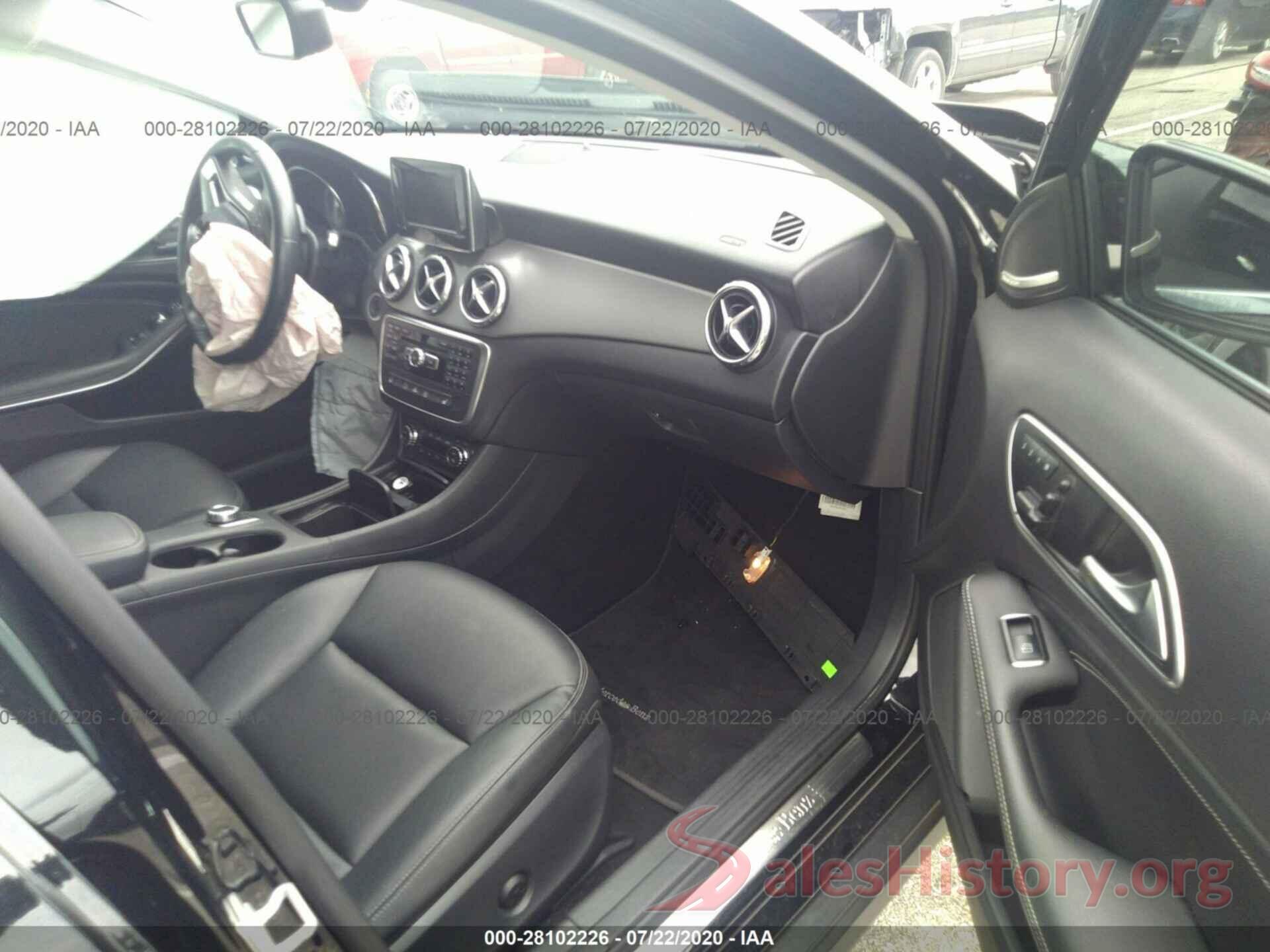 WDCTG4EB1FJ153851 2015 MERCEDES-BENZ GLA-CLASS