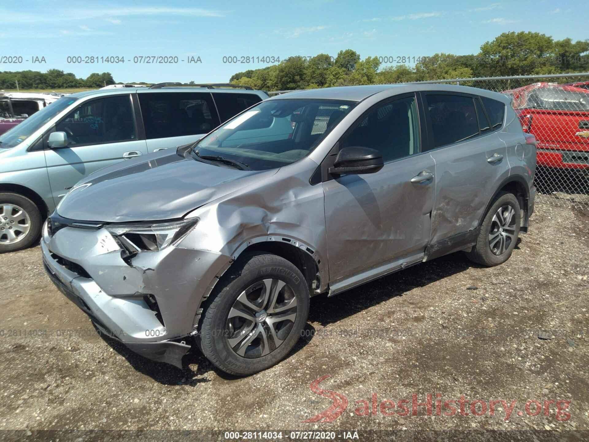 2T3BFREV8HW695156 2017 TOYOTA RAV4