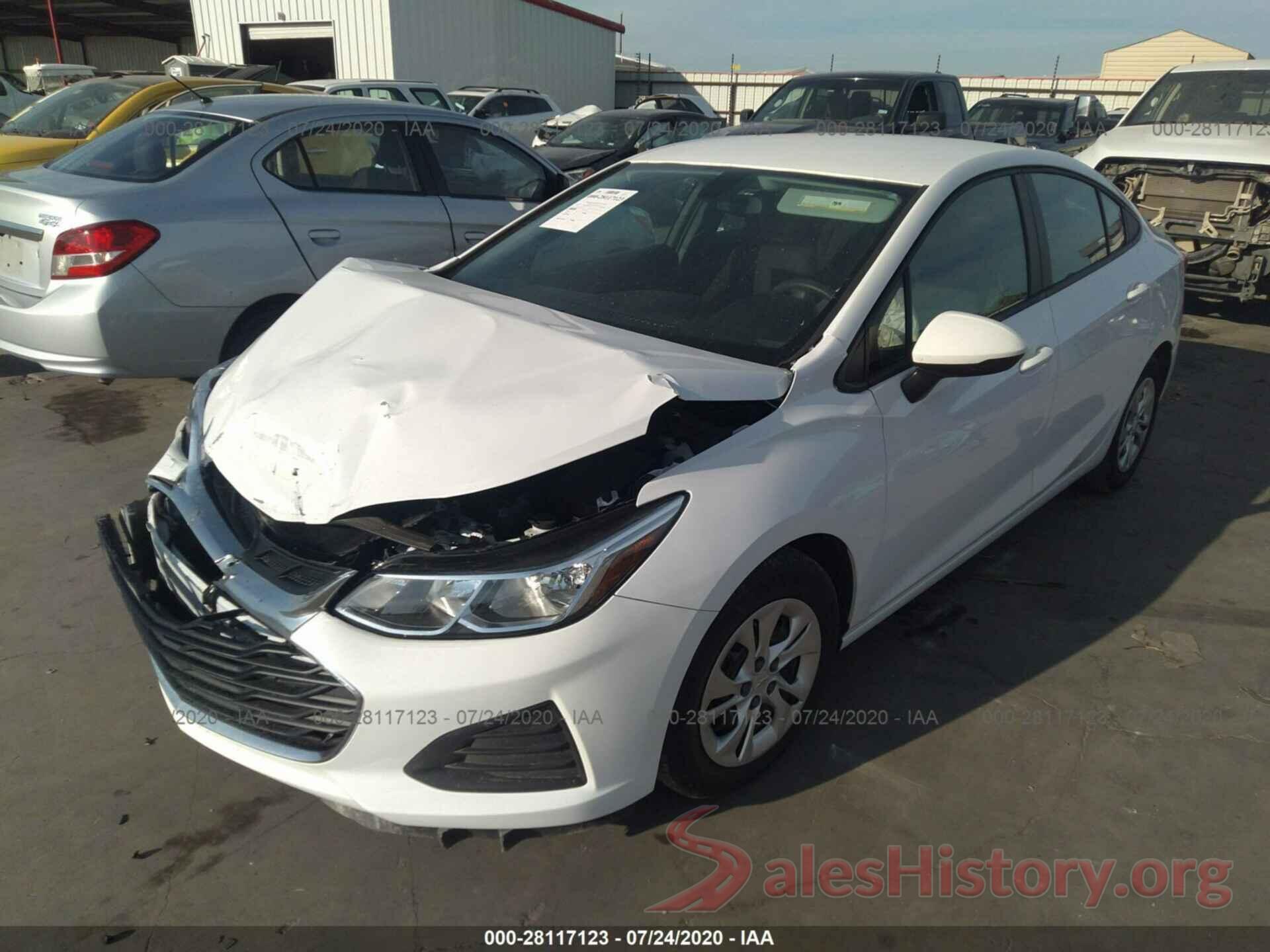 1G1BJ5SM6K7101713 2019 CHEVROLET CRUZE