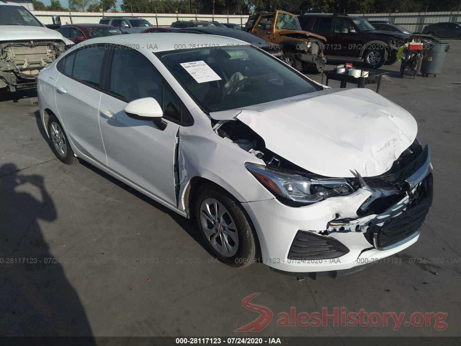 1G1BJ5SM6K7101713 2019 CHEVROLET CRUZE