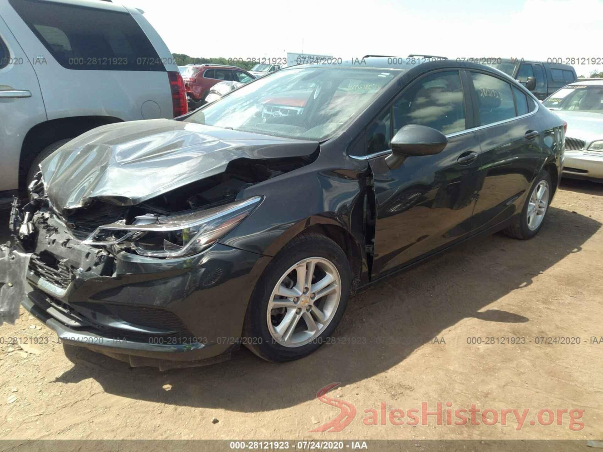 1G1BE5SM0J7192450 2018 Chevrolet Cruze