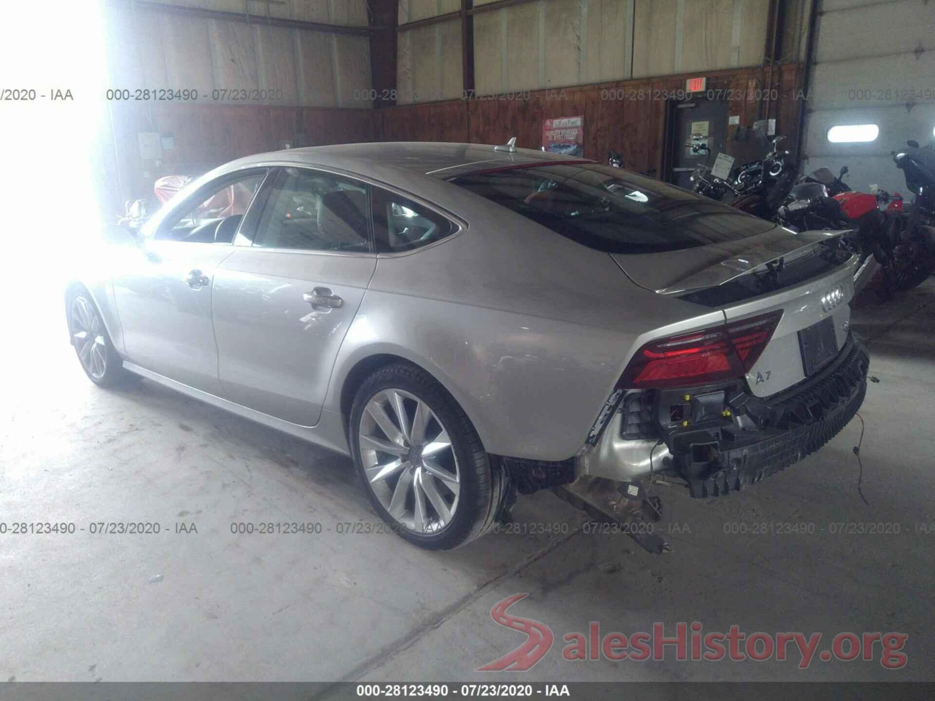 WAUWGAFC0GN015895 2016 AUDI A7