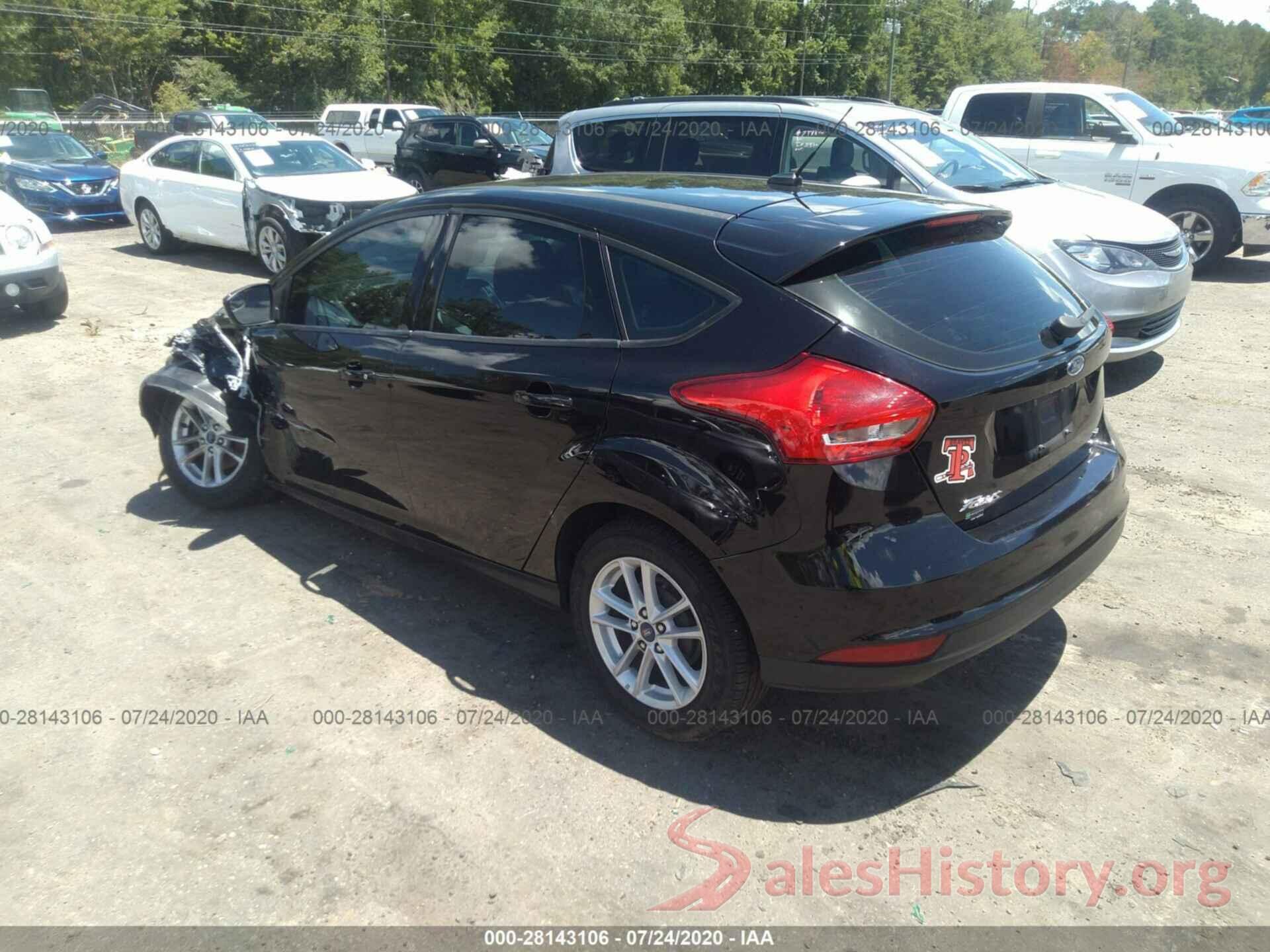 1FADP3K24HL215961 2017 FORD FOCUS