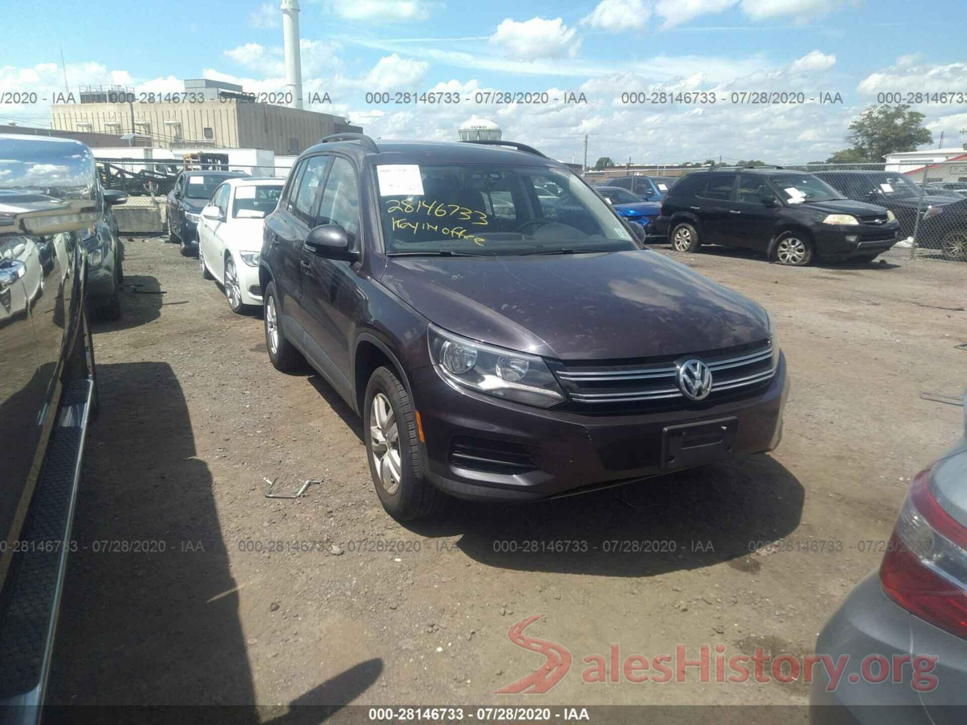 WVGBV7AXXGW501284 2016 VOLKSWAGEN TIGUAN