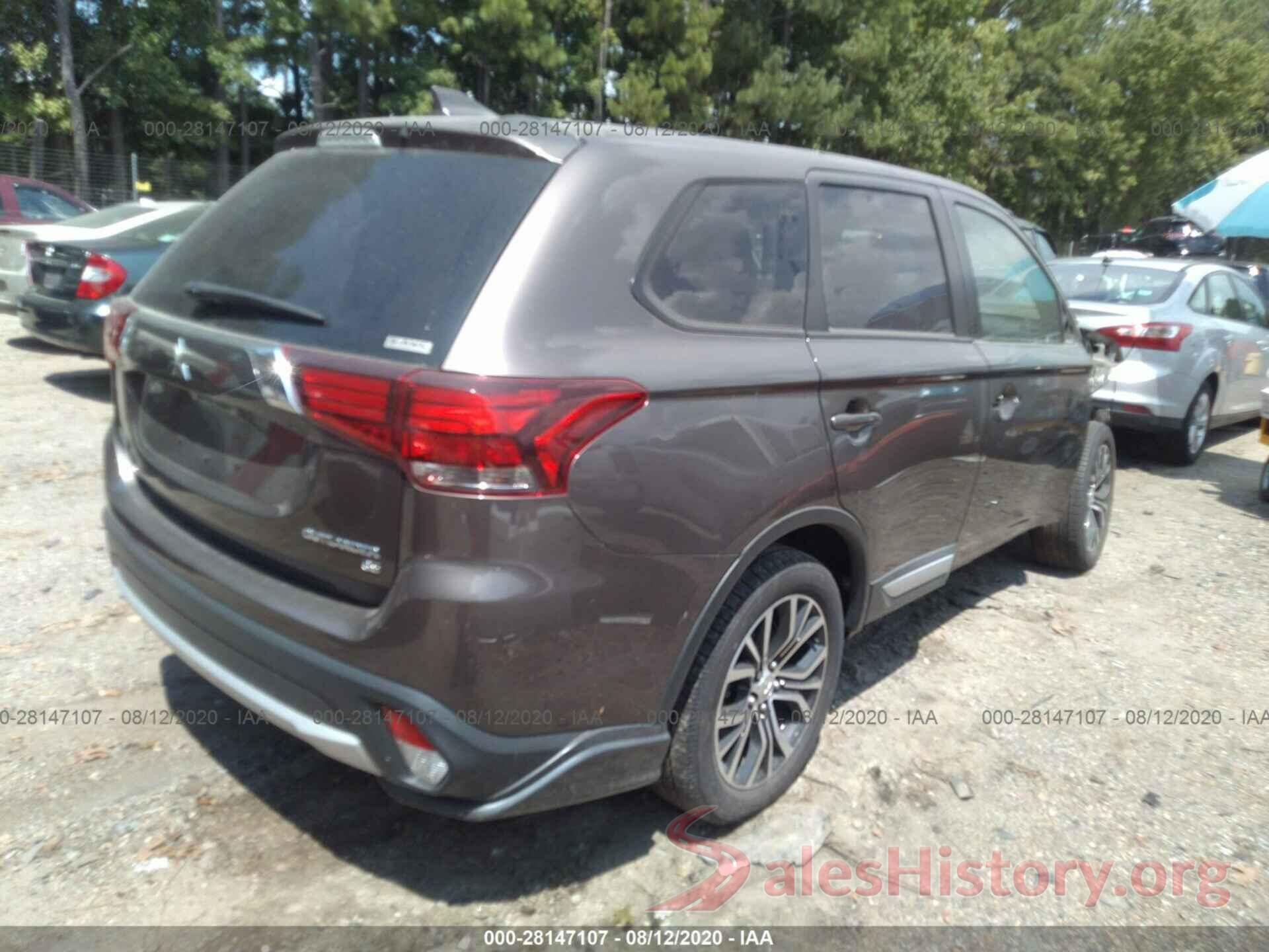 JA4AZ3A30JZ070626 2018 MITSUBISHI OUTLANDER