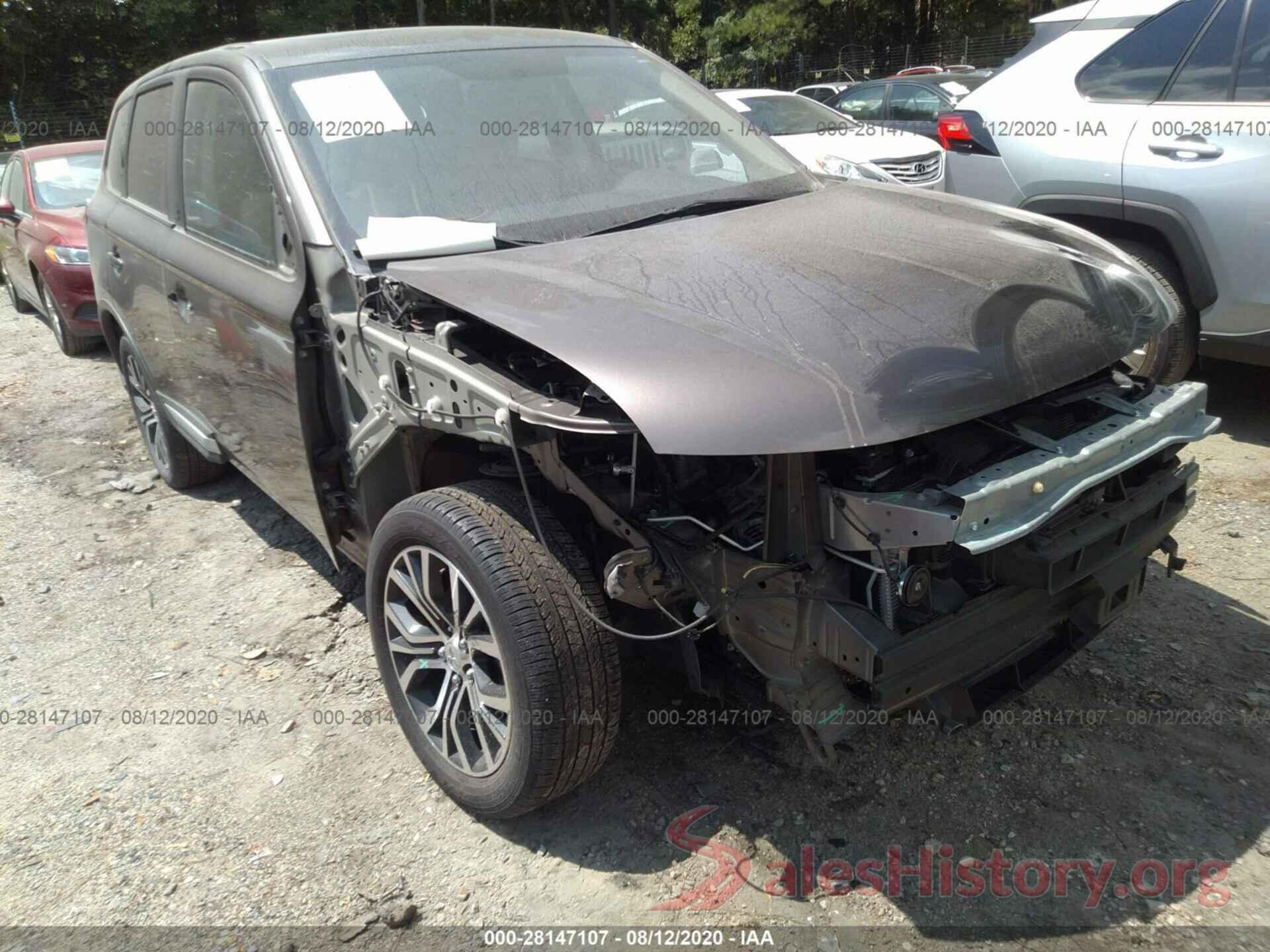 JA4AZ3A30JZ070626 2018 MITSUBISHI OUTLANDER