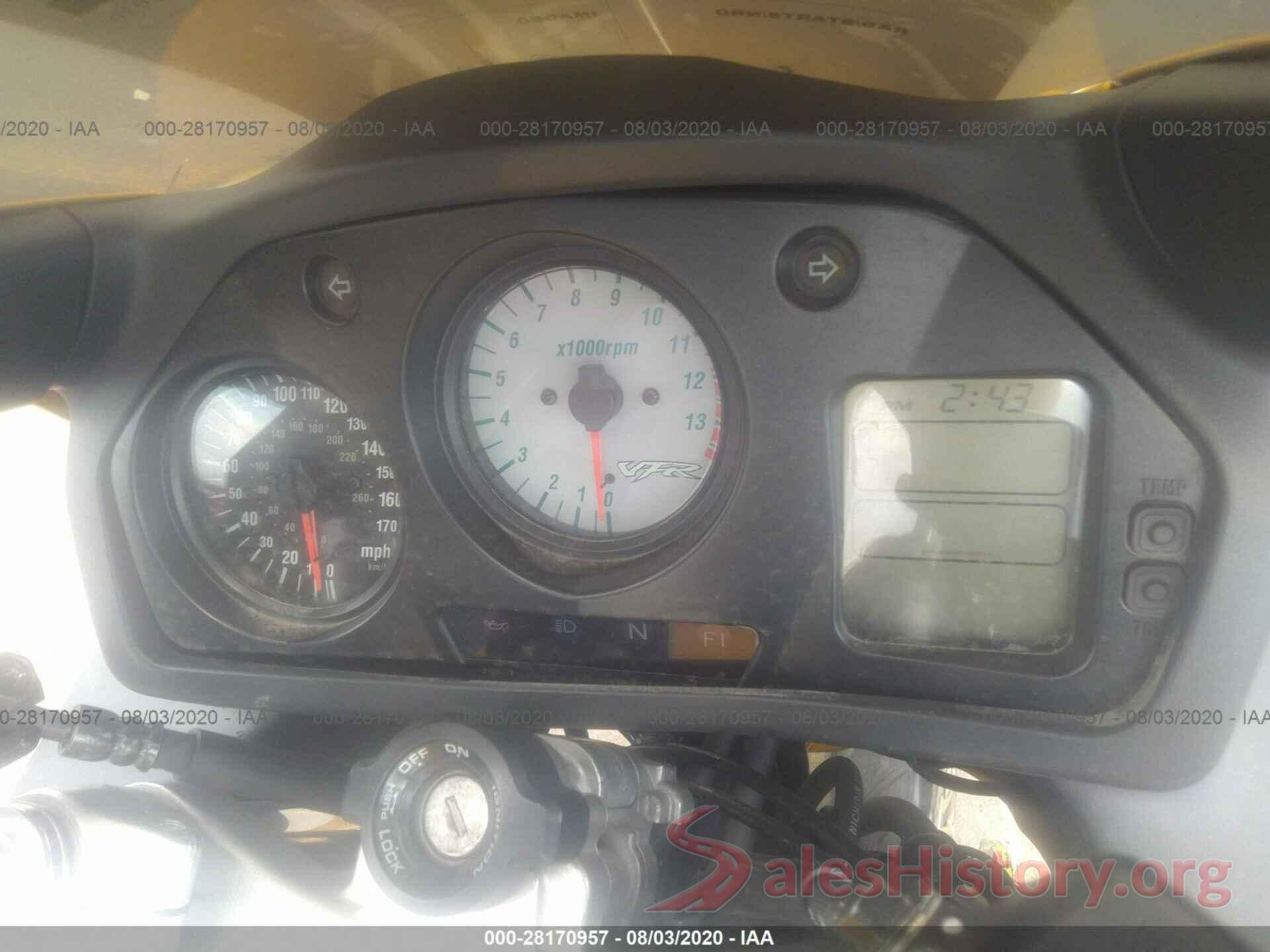 JH2RC4605YM200784 2000 Honda VFR800