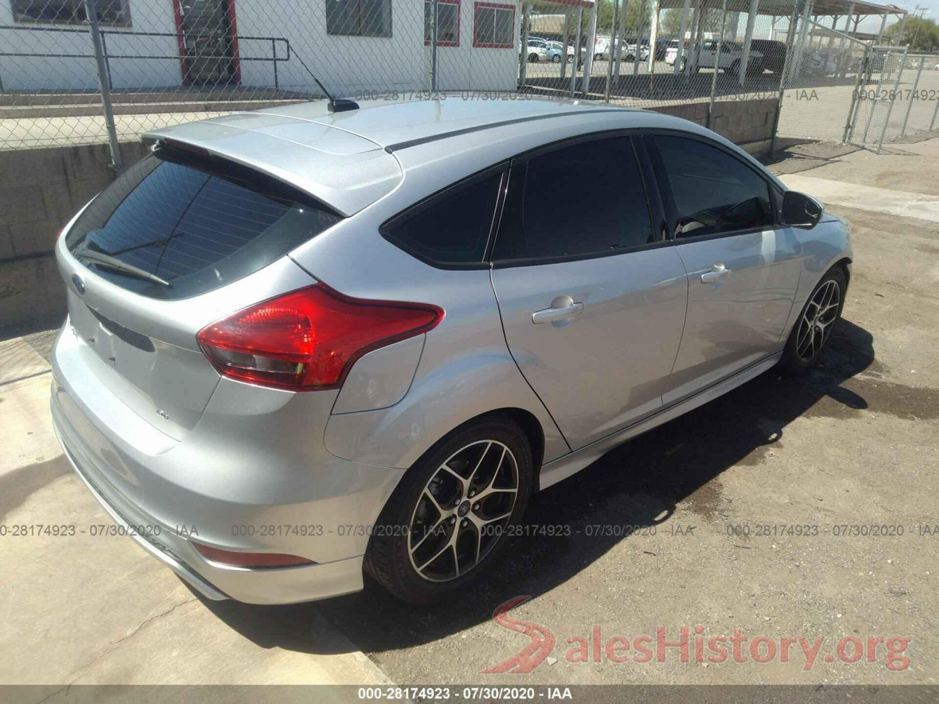 1FADP3K28GL230526 2016 FORD FOCUS