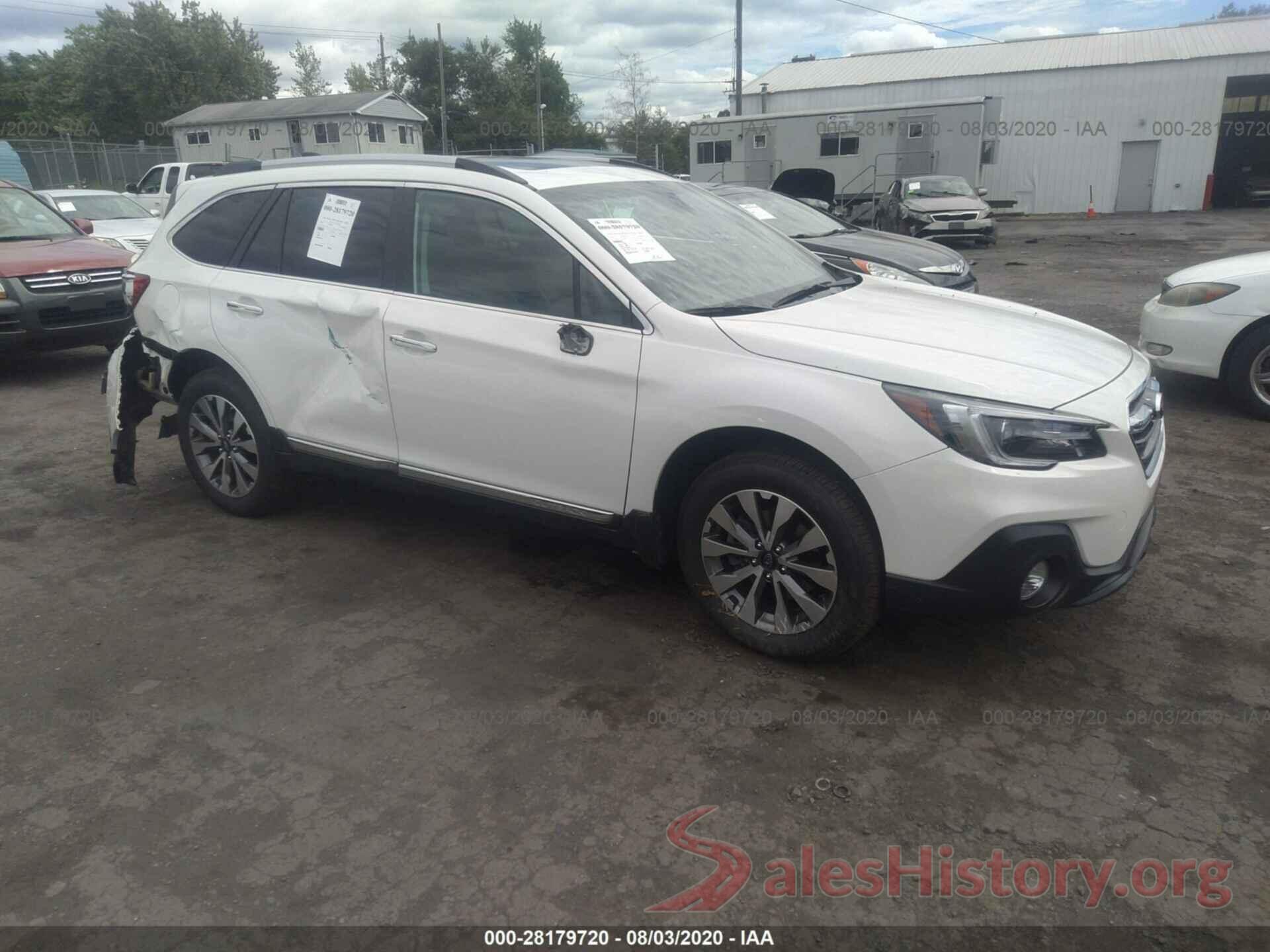 4S4BSATC6J3366717 2018 SUBARU OUTBACK