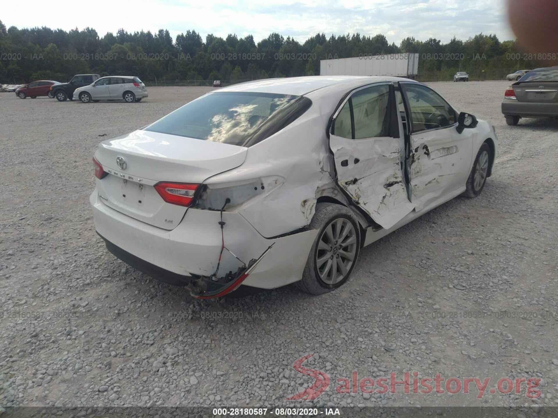 JTNB11HK8J3067779 2018 TOYOTA CAMRY