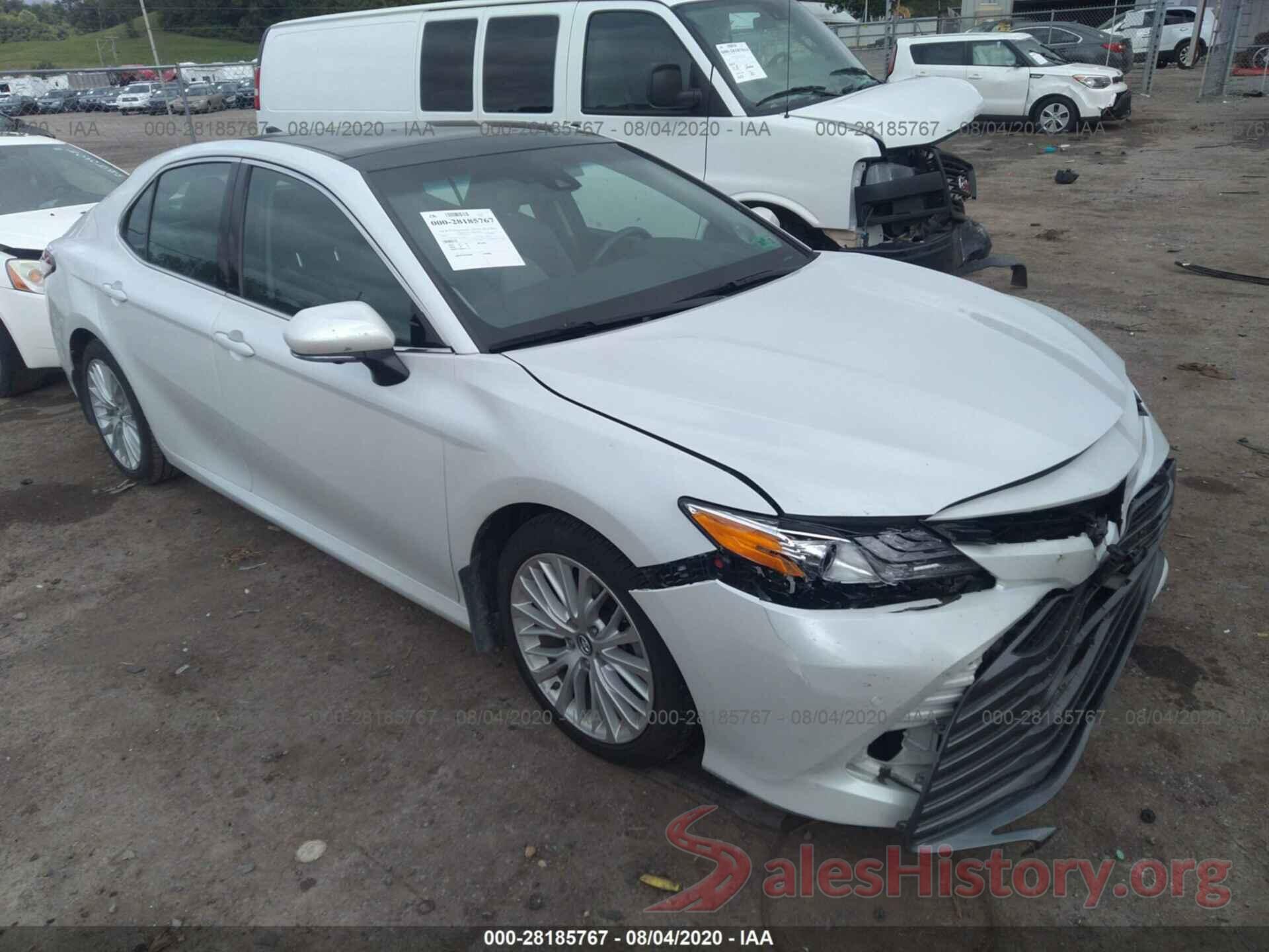 4T1B11HK0JU117603 2018 TOYOTA CAMRY