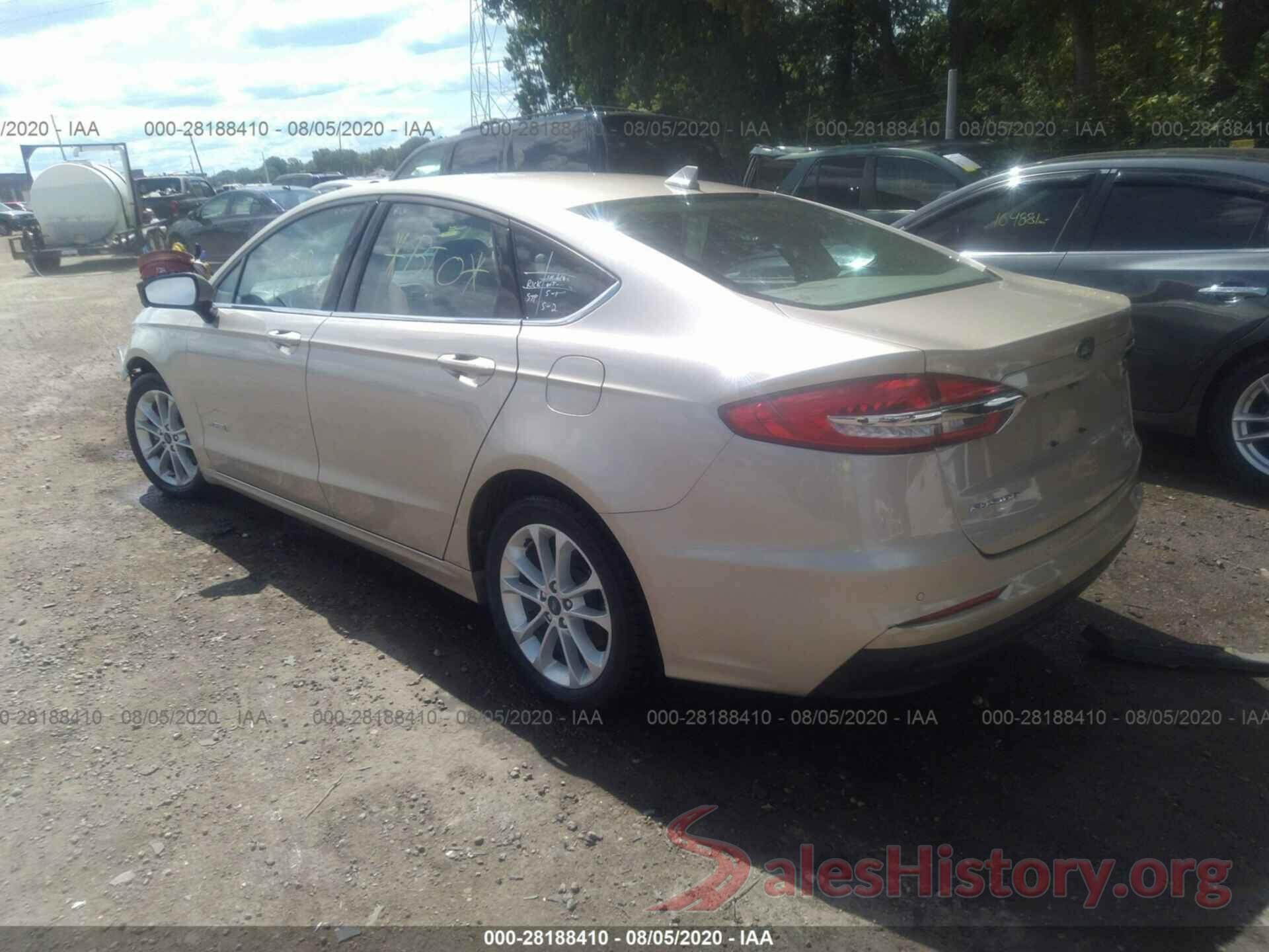 3FA6P0LU5KR119983 2019 FORD FUSION HYBRID