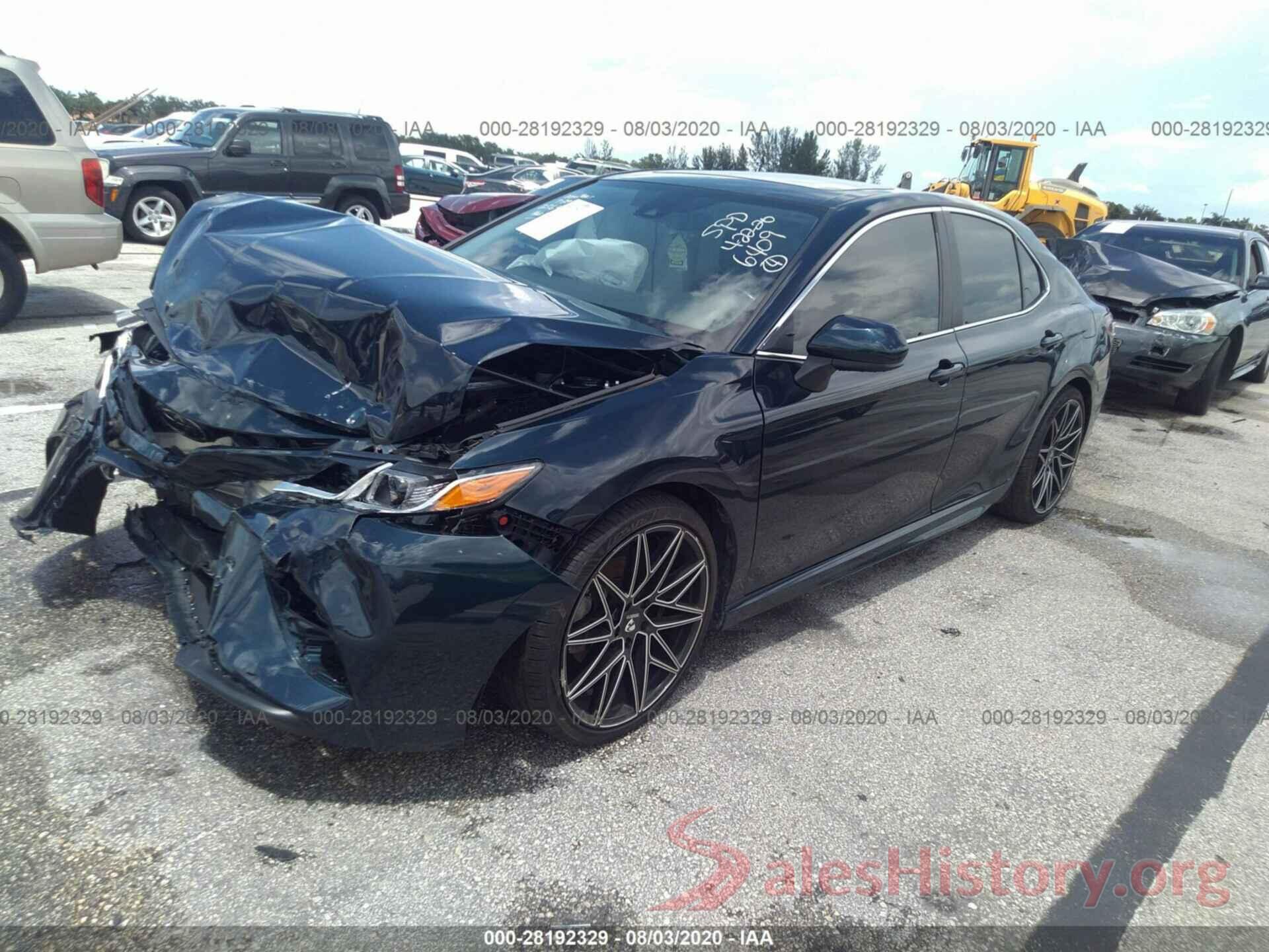 4T1B11HK6KU256409 2019 TOYOTA CAMRY