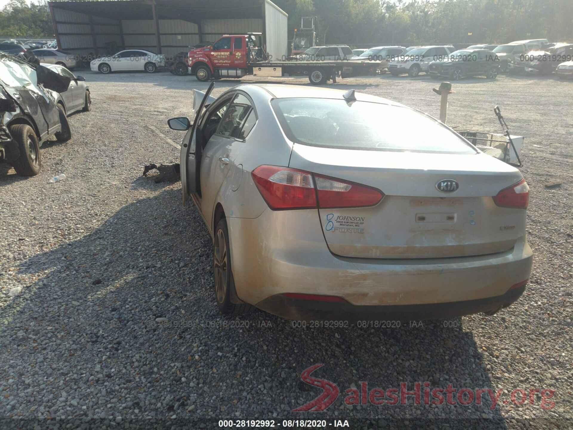 KNAFX4A81G5545880 2018 KIA FORTE