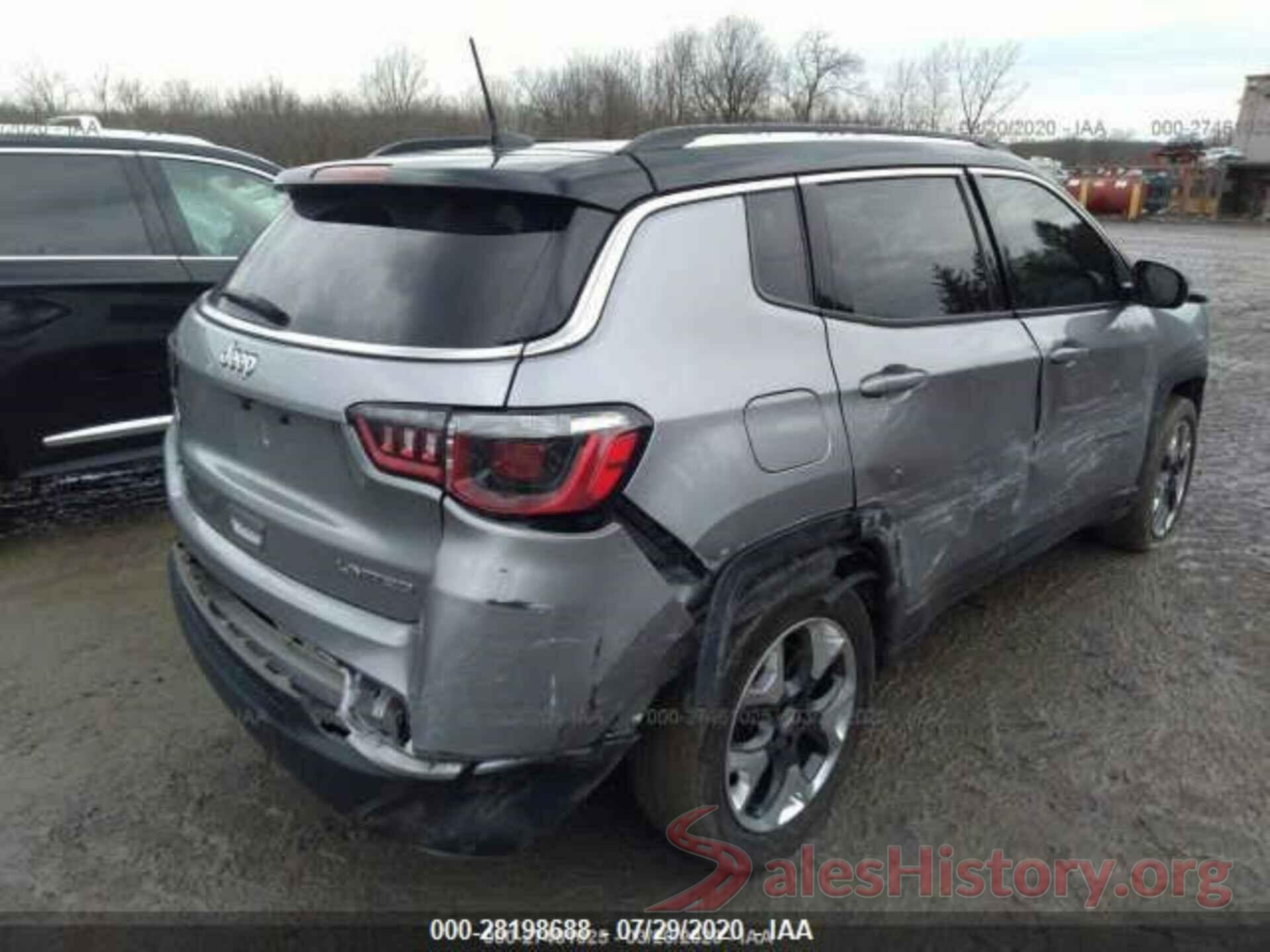 3C4NJDCB8JT328455 2018 JEEP COMPASS